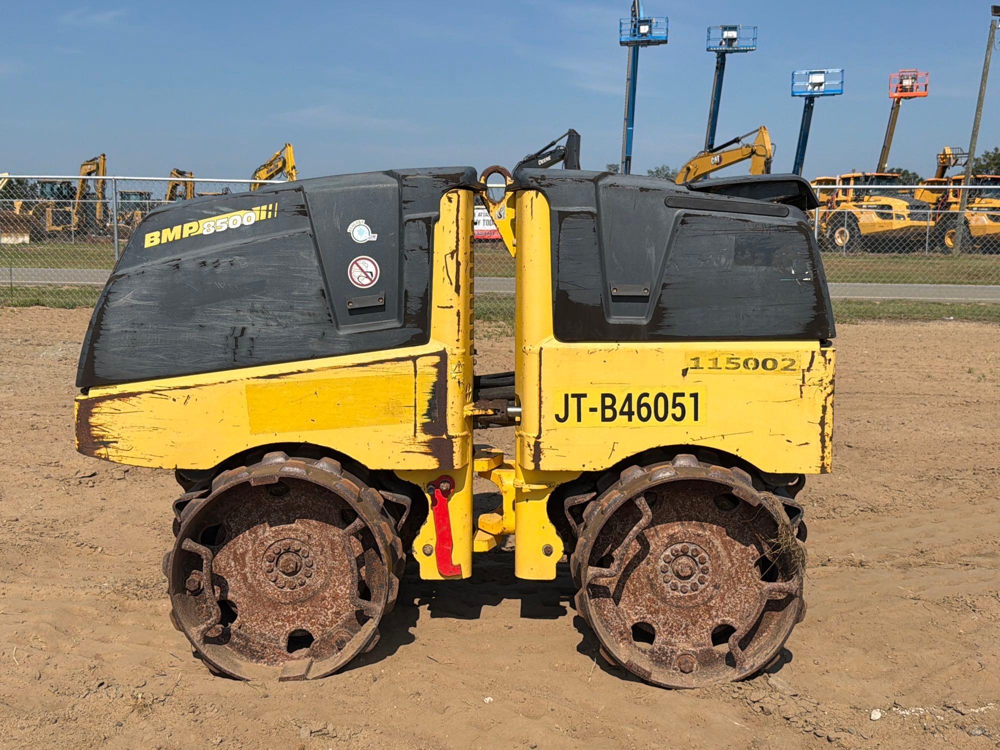 Bomag 8500