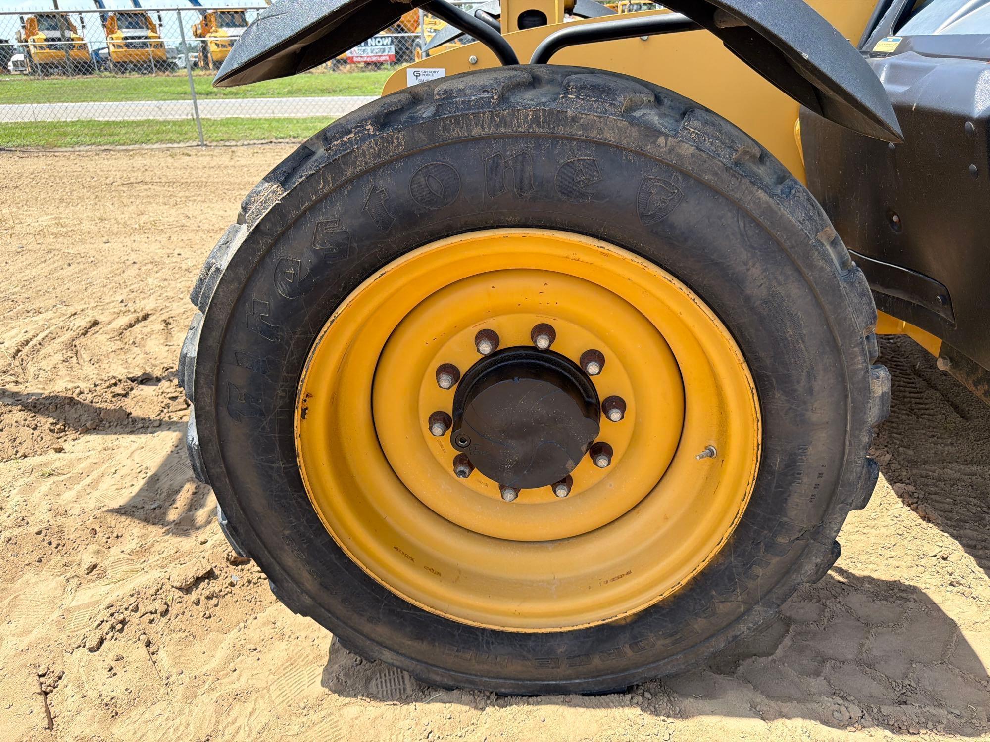2018 Caterpillar TL642