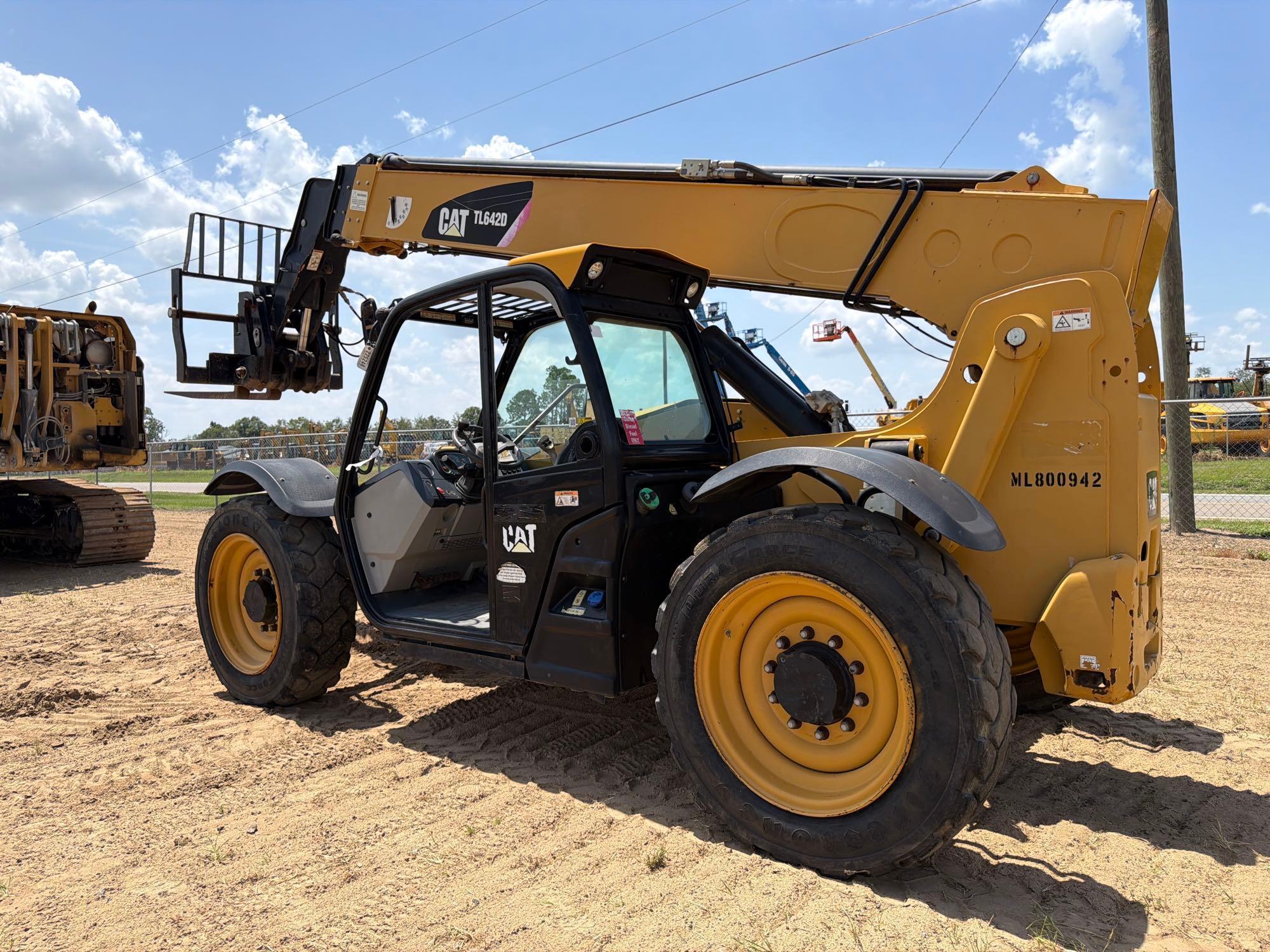 2018 Caterpillar TL642