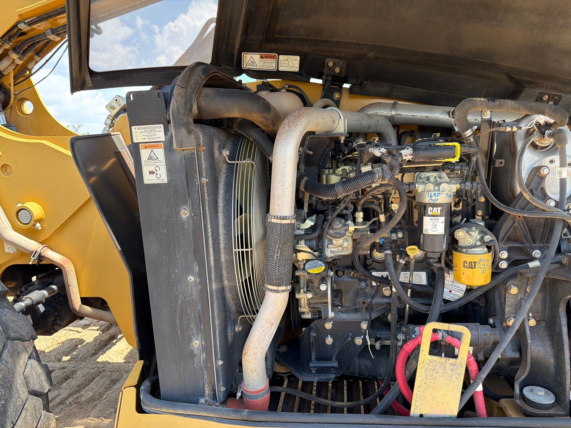 2018 Caterpillar TL642
