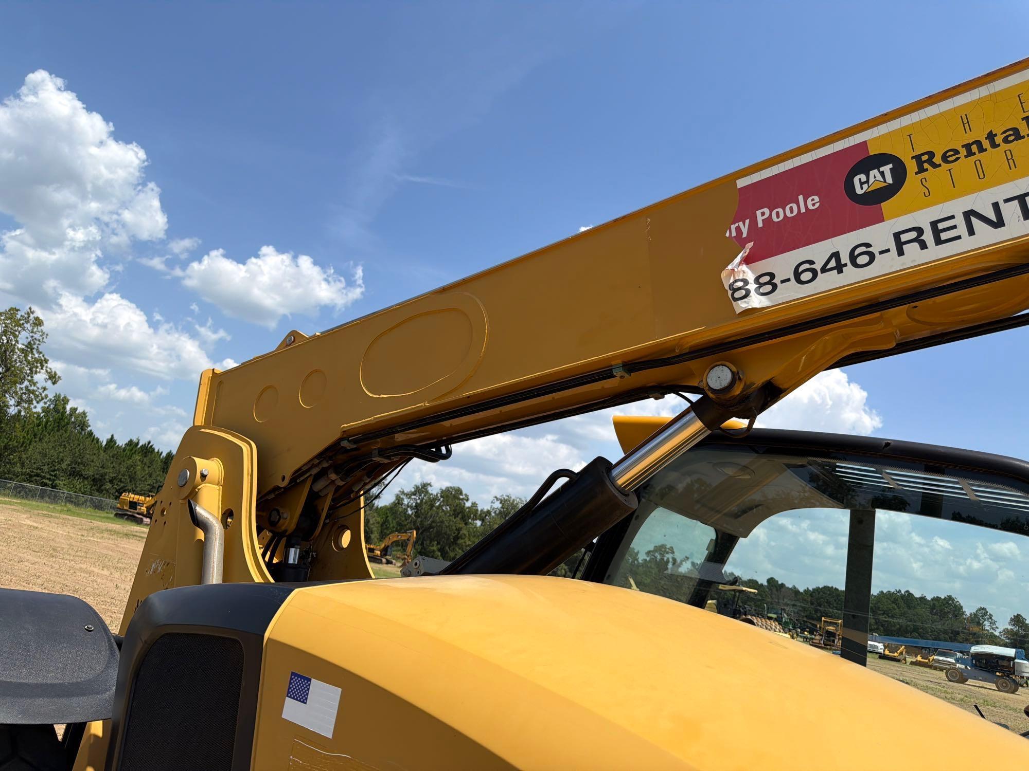 2018 Caterpillar TL642
