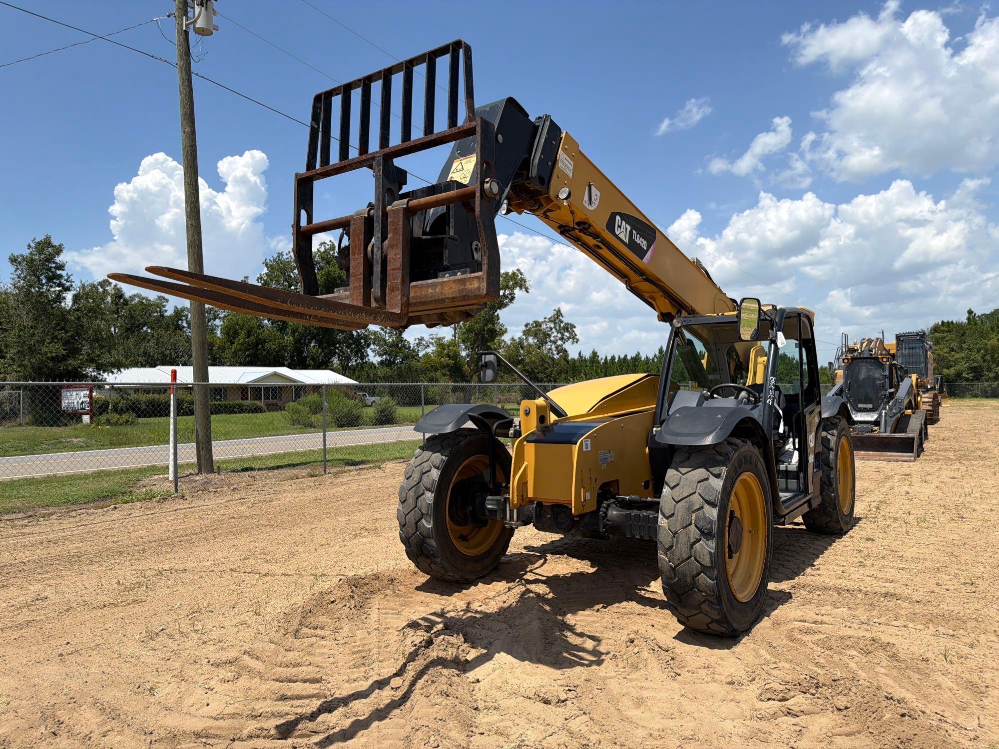 2018 Caterpillar TL642