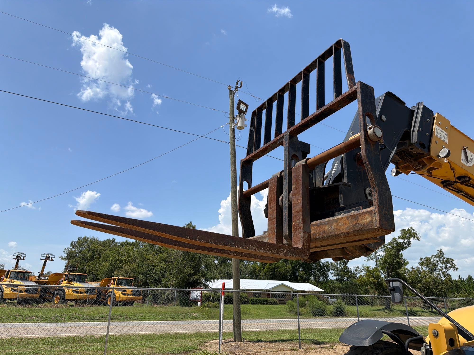 2018 Caterpillar TL642