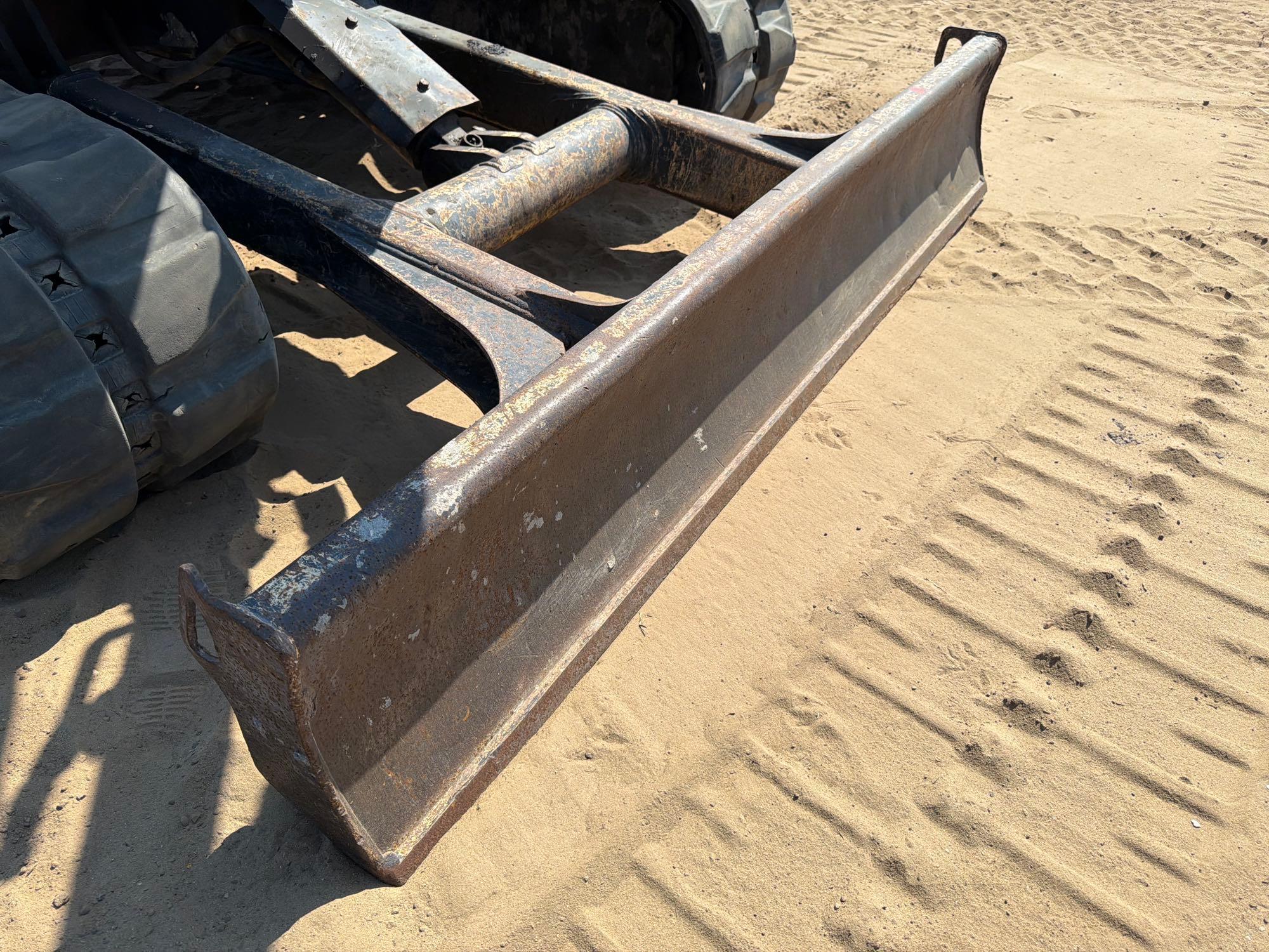 2013 John Deere 50G