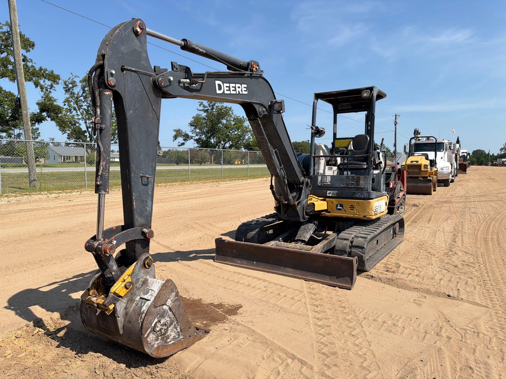 2013 John Deere 50G