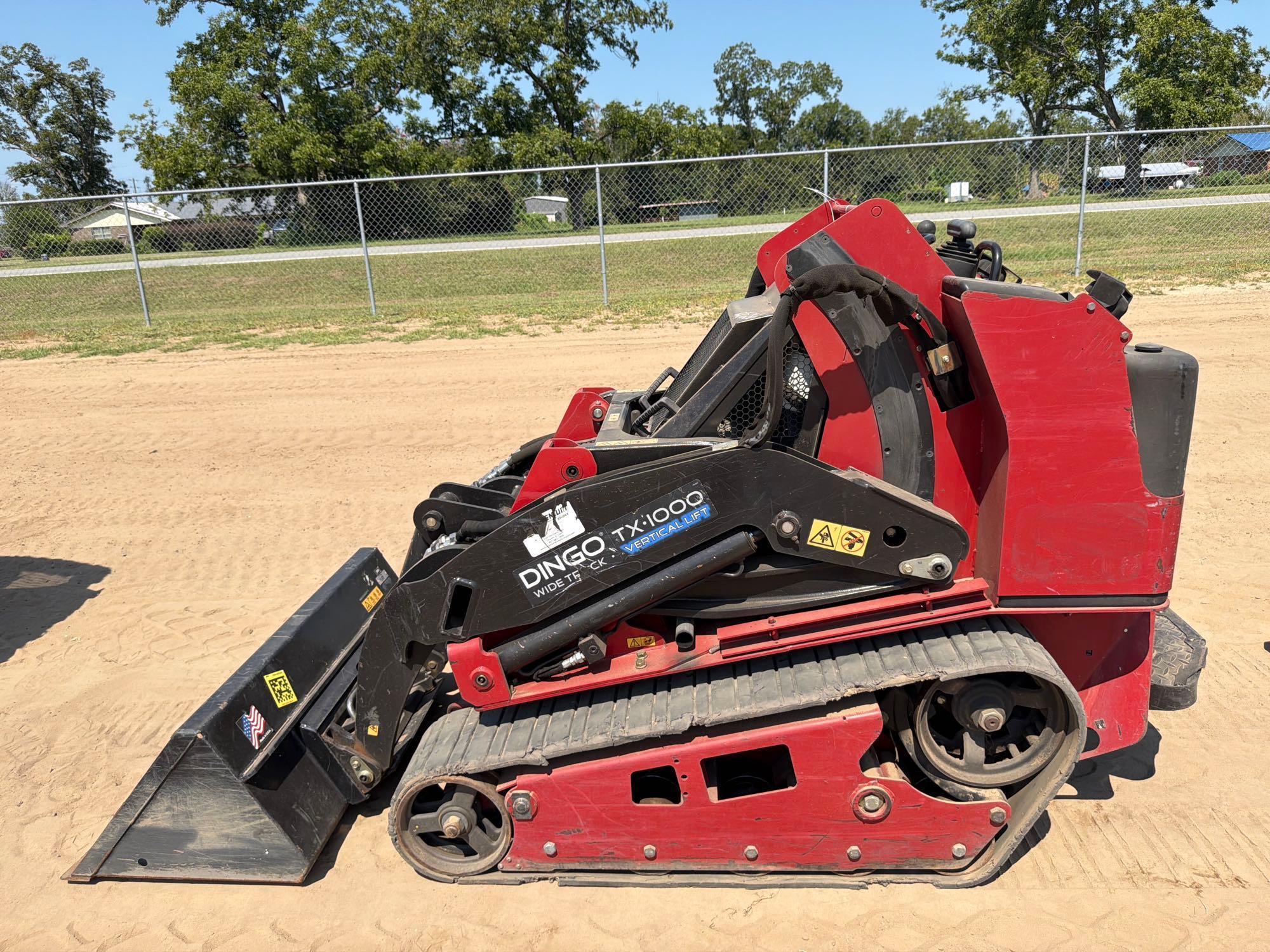 2021 TORO DINGO TX-1000 STAND ON SKID STEER