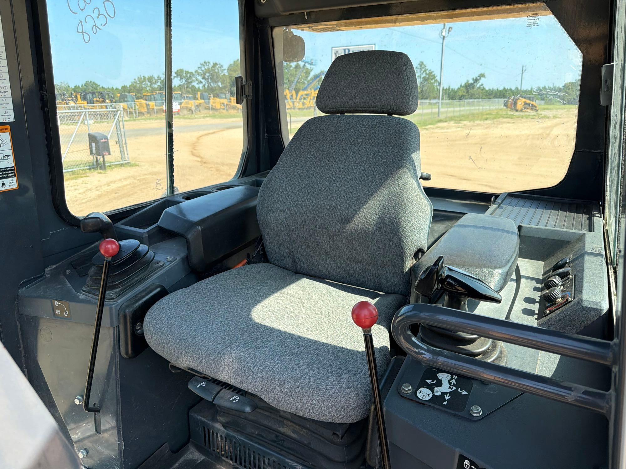 2019 John Deere 650K LGP