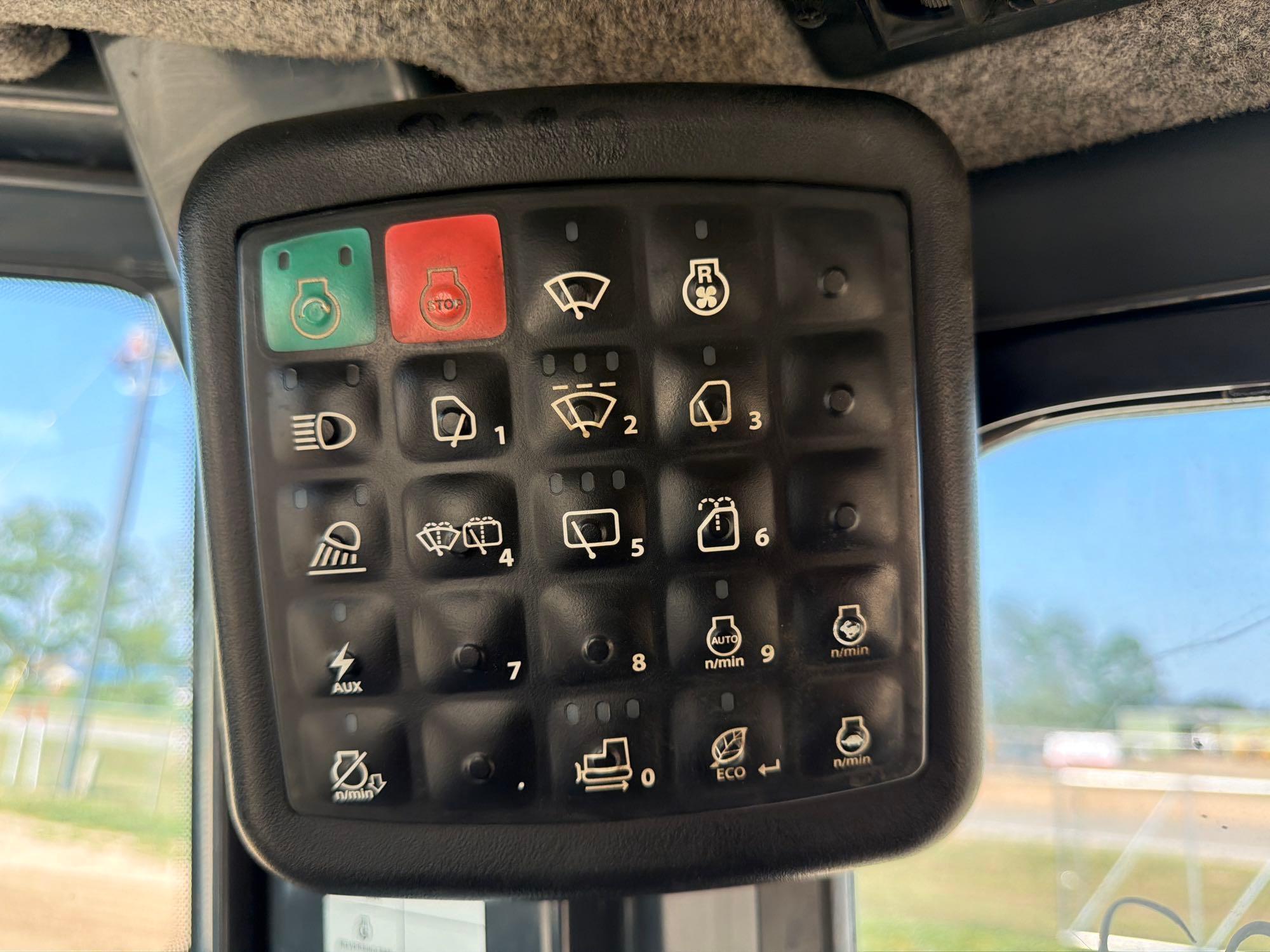 2019 John Deere 650K LGP