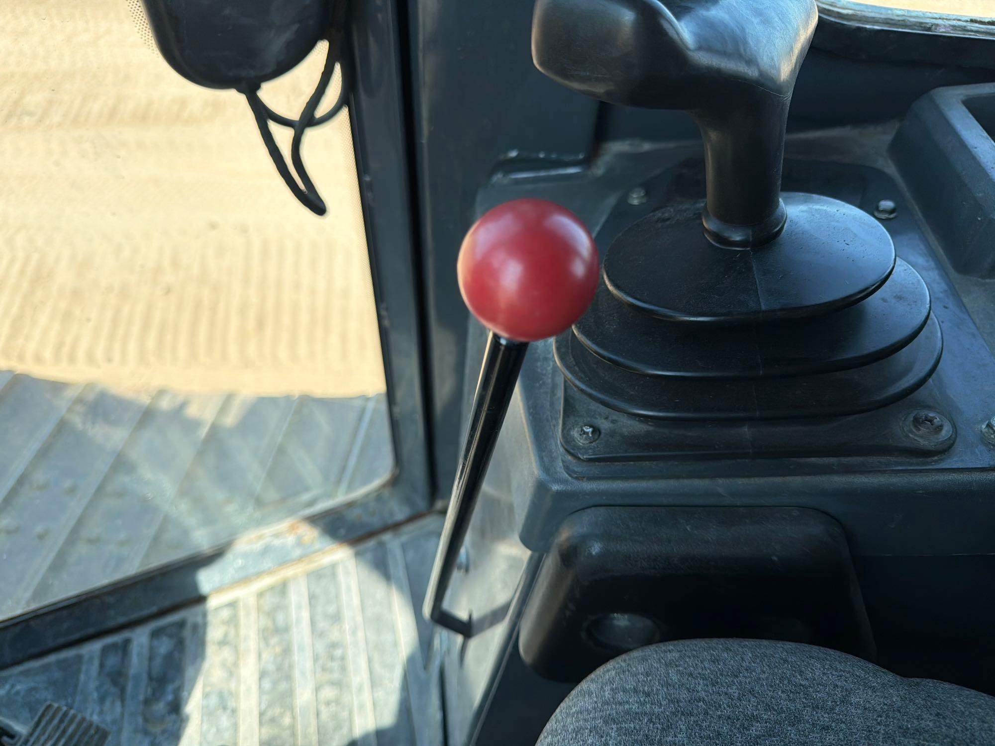 2019 John Deere 650K LGP
