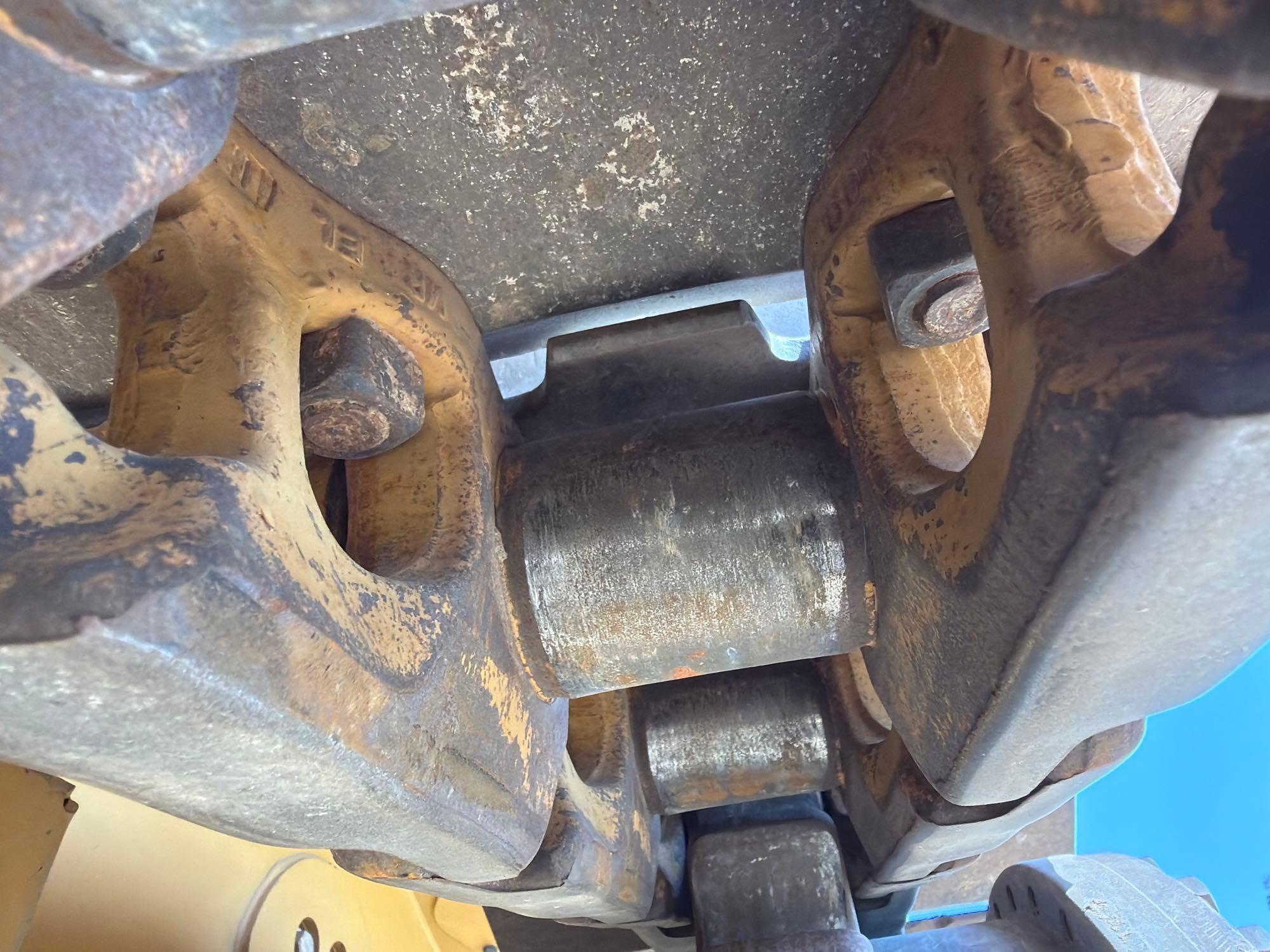 Caterpillar D6T LGP