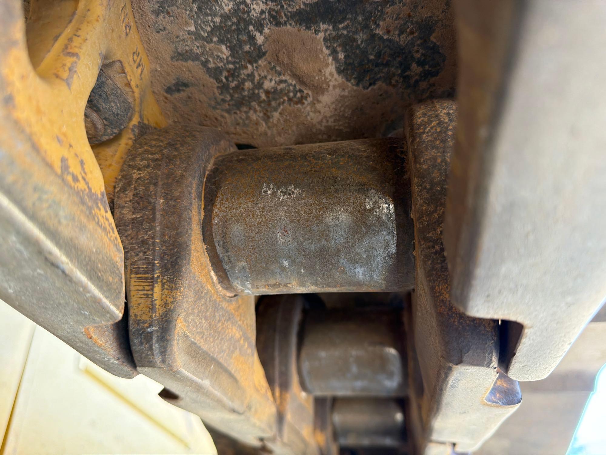 Caterpillar D6T LGP