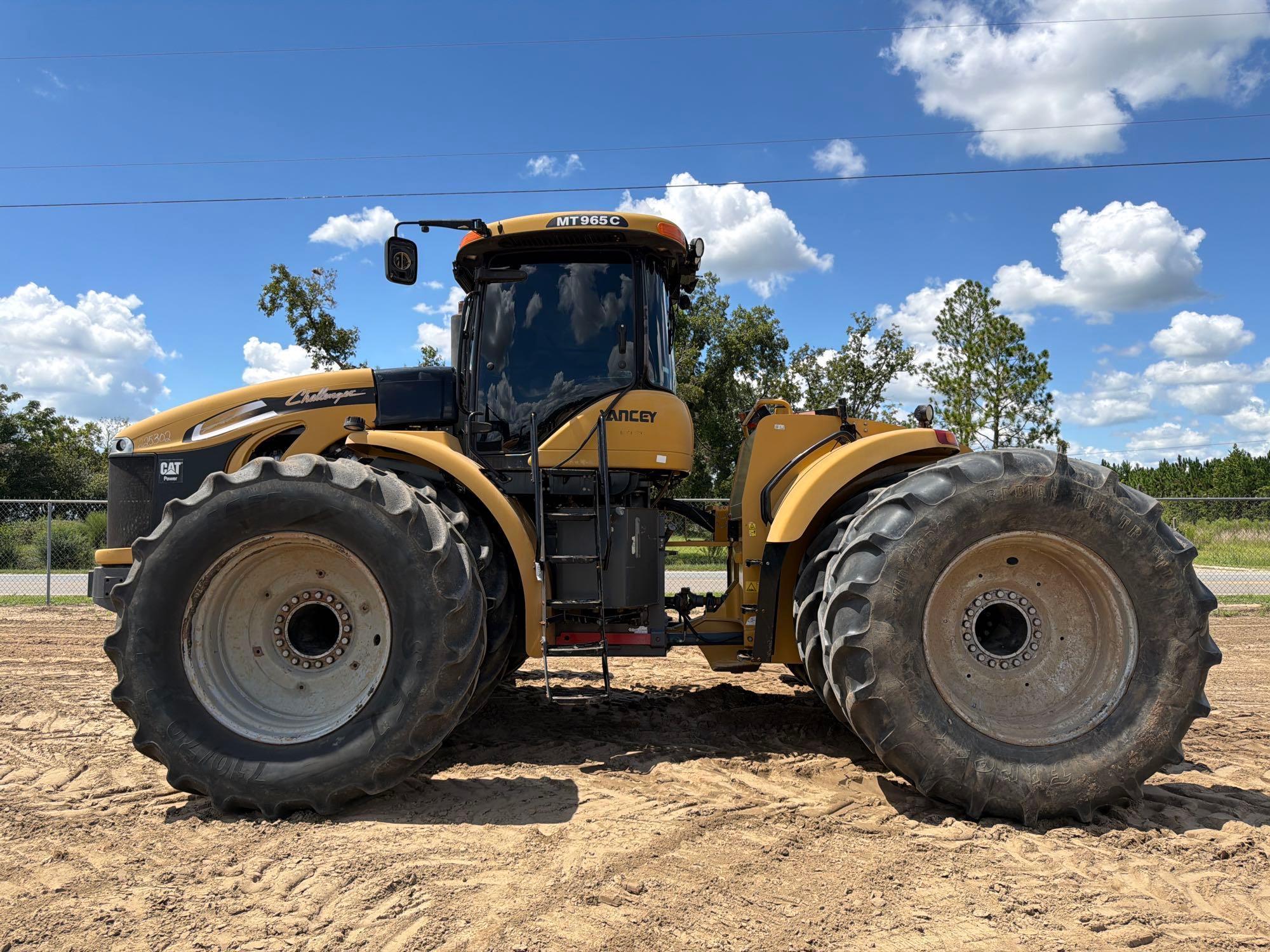  Challenger MT965C