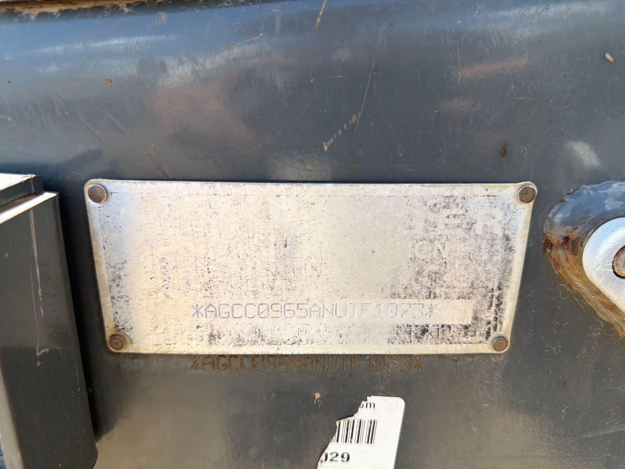 Challenger MT965C