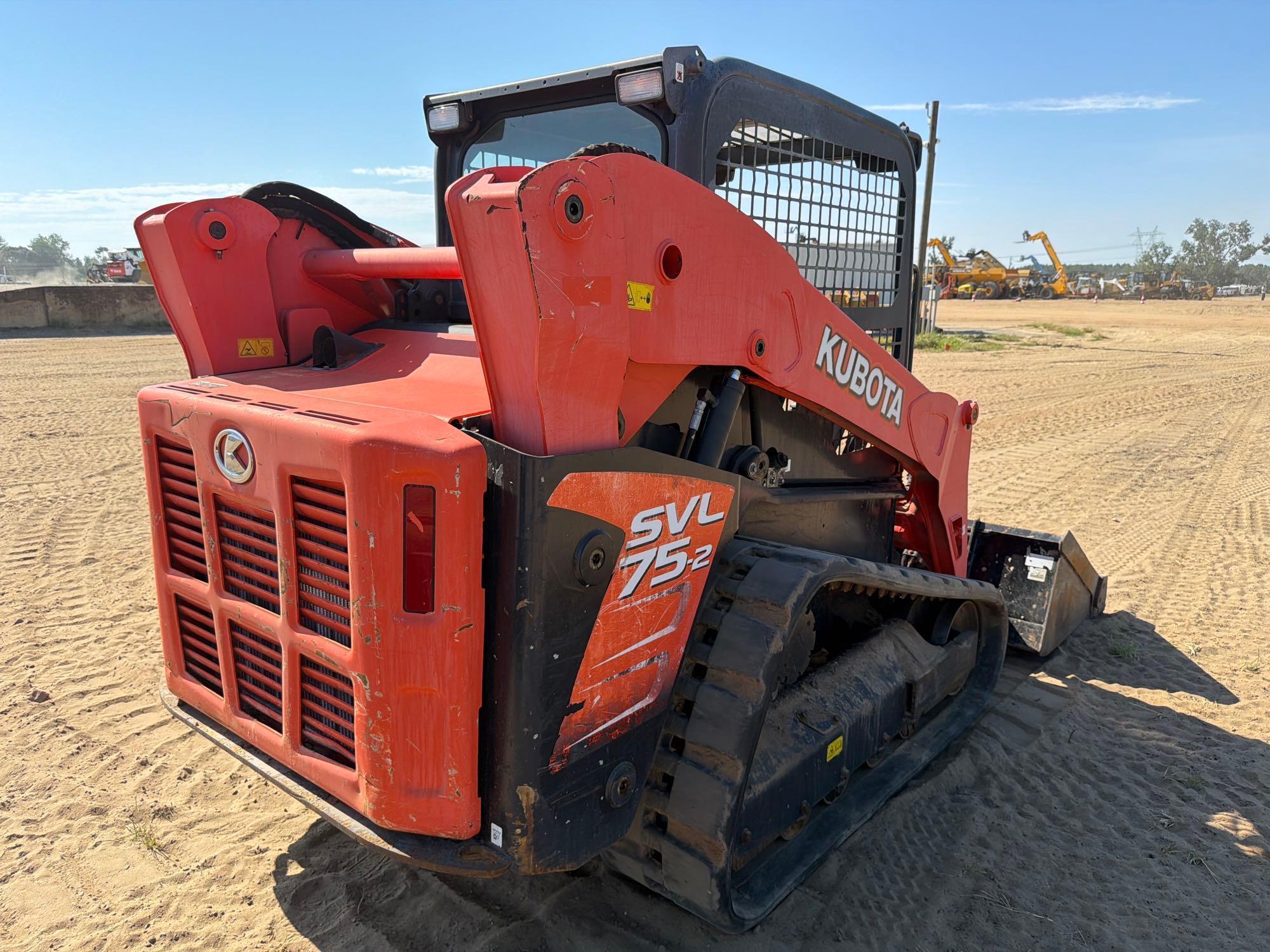 2017 Kubota SVL75-2