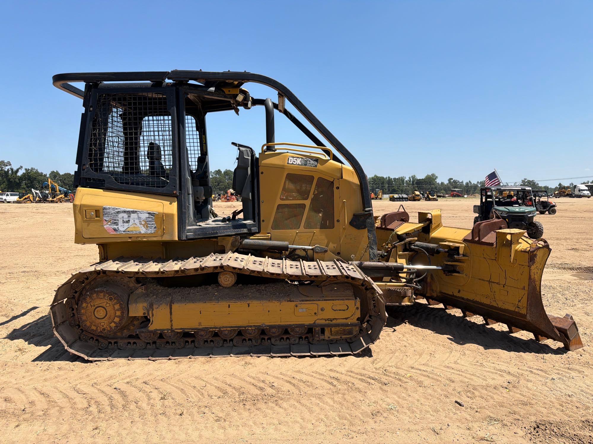 Caterpillar D5K2
