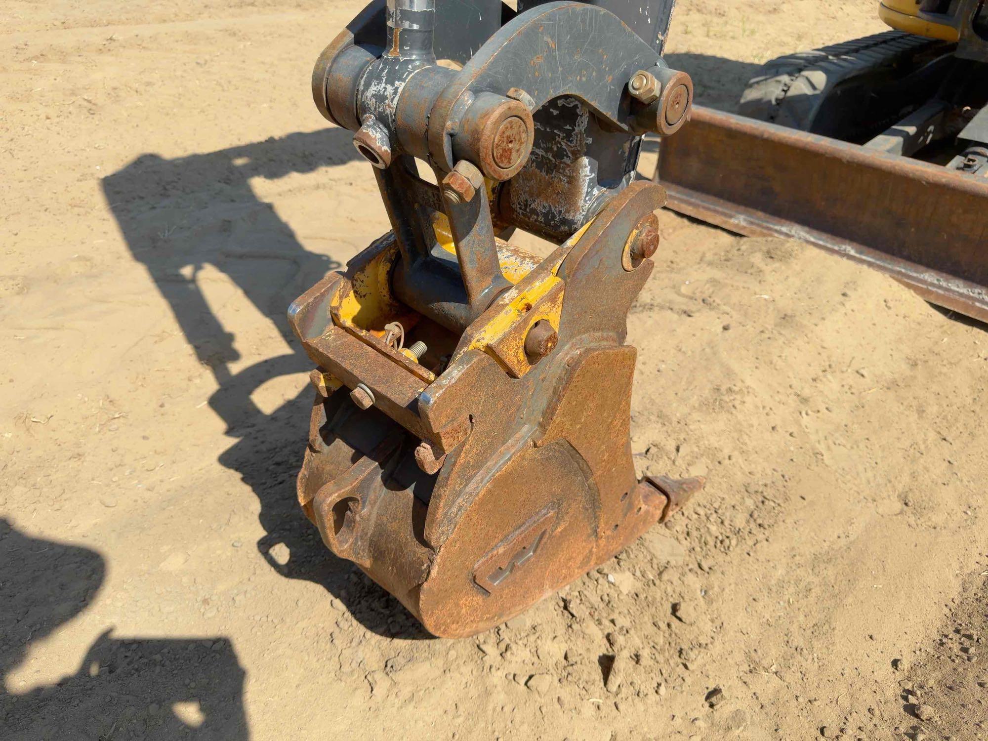 John Deere 35G
