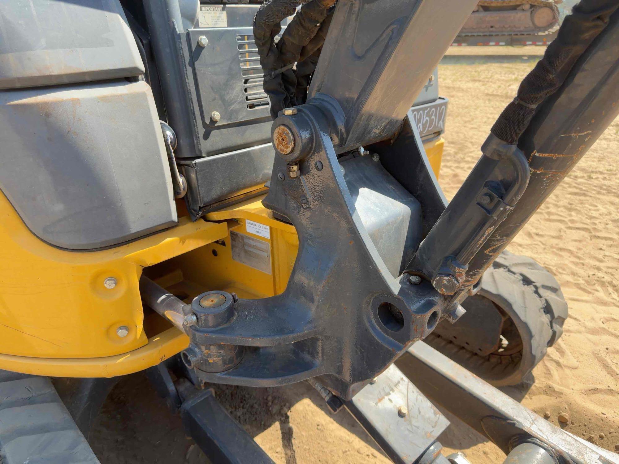 John Deere 35G