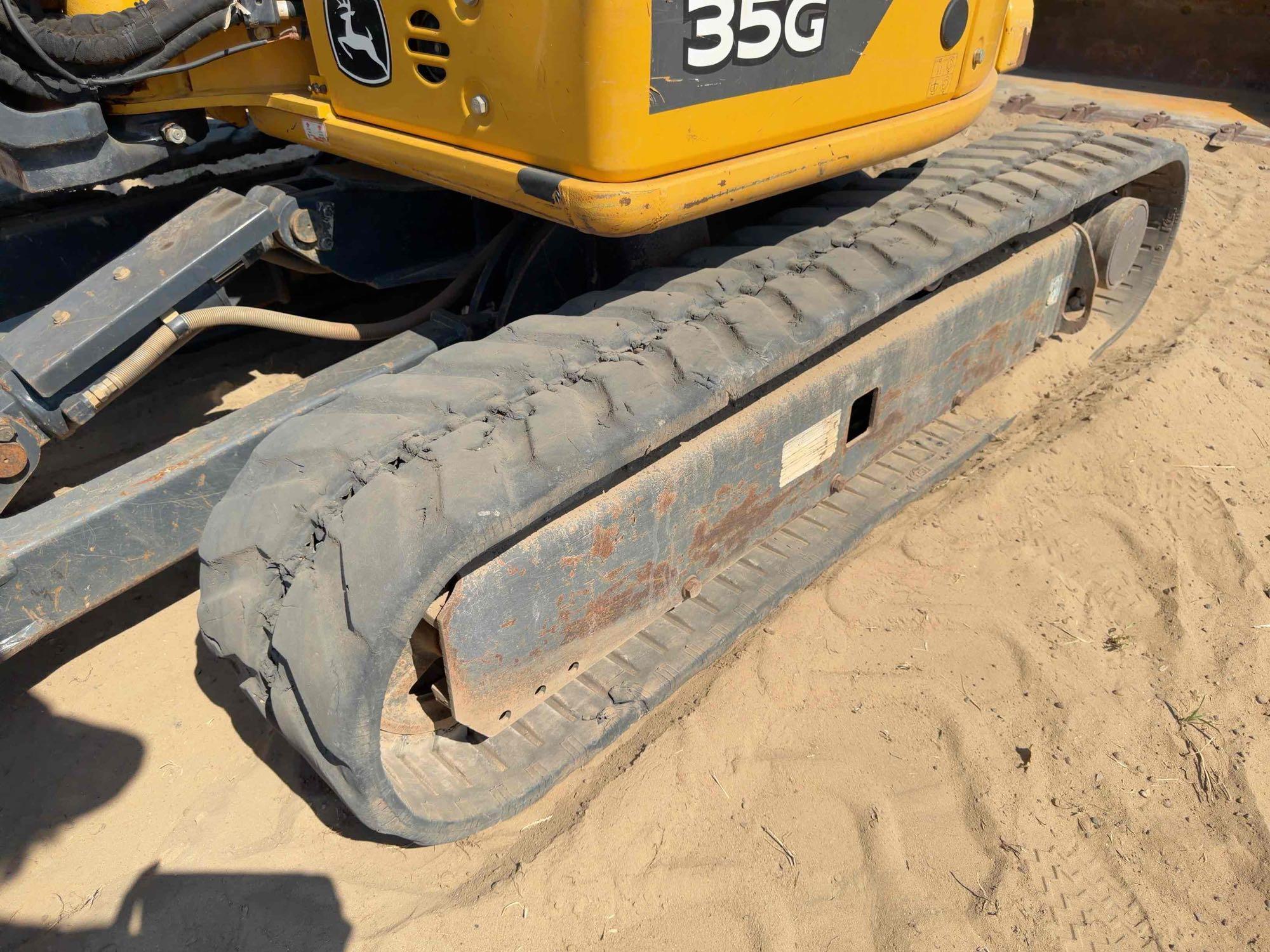 John Deere 35G