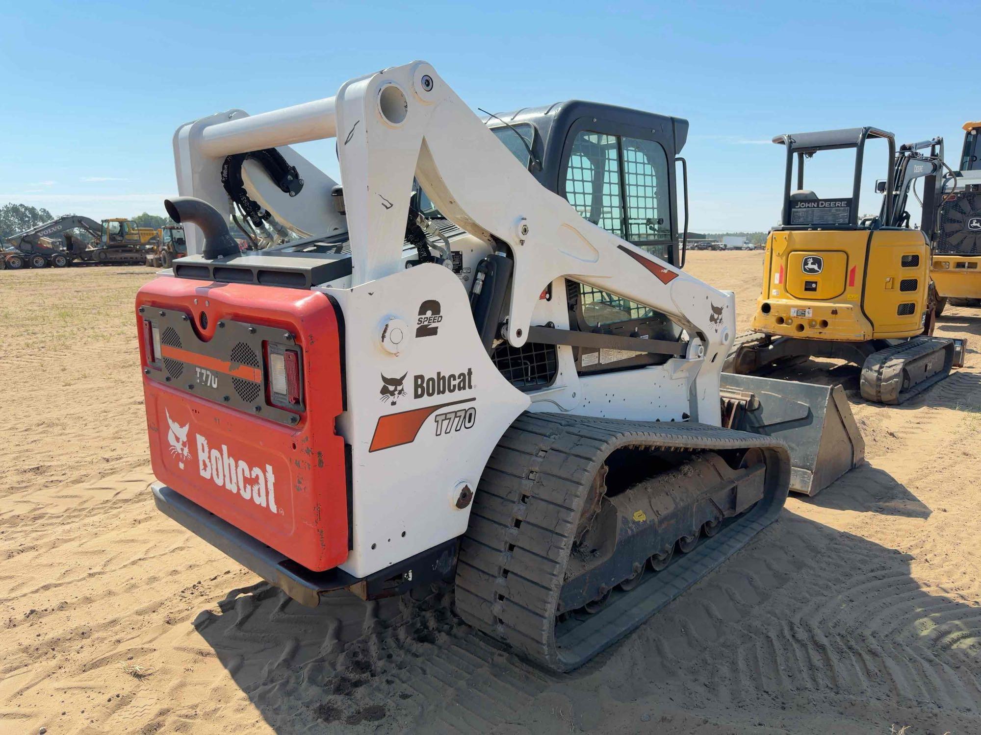 Bobcat T770