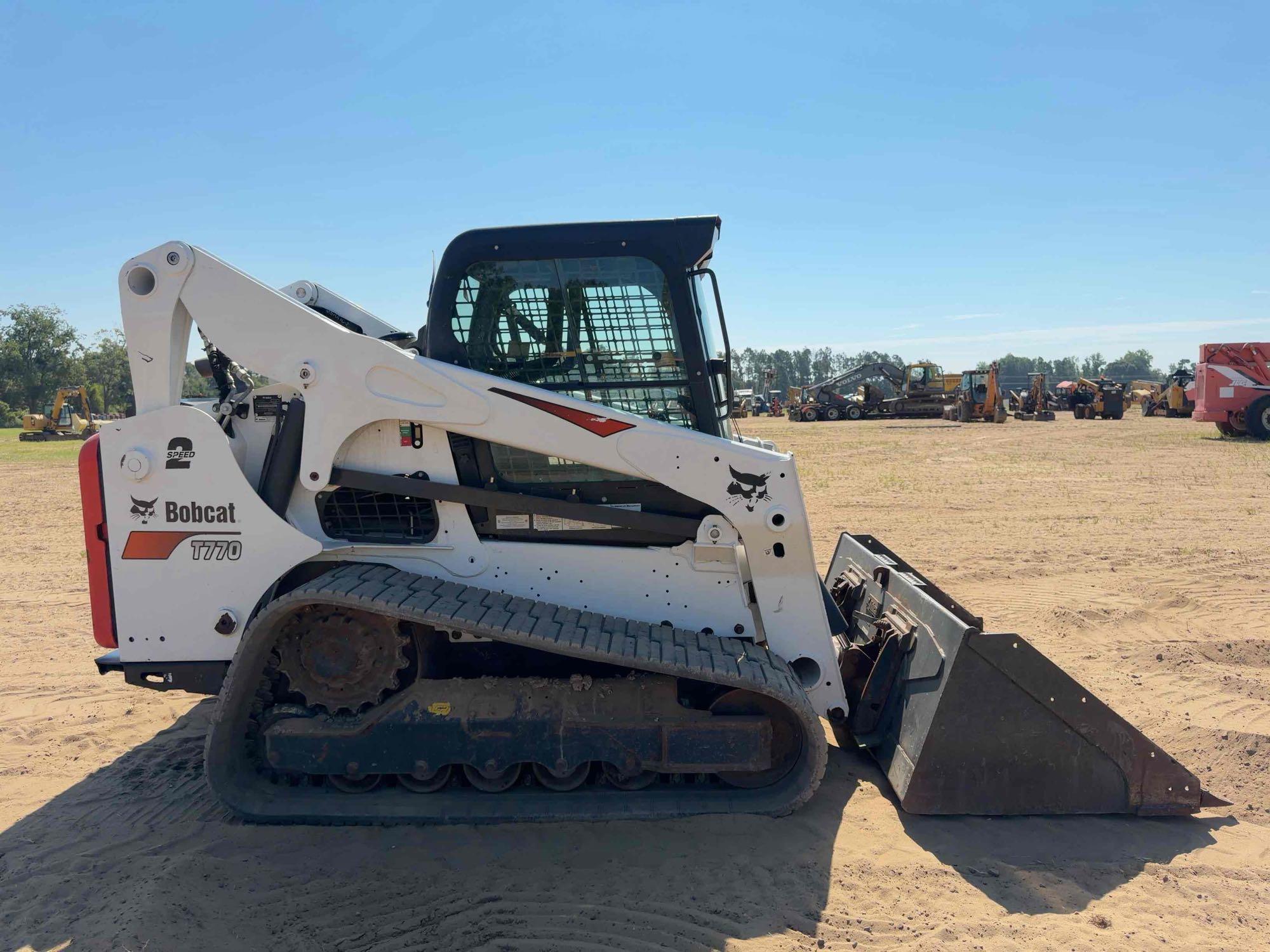 Bobcat T770
