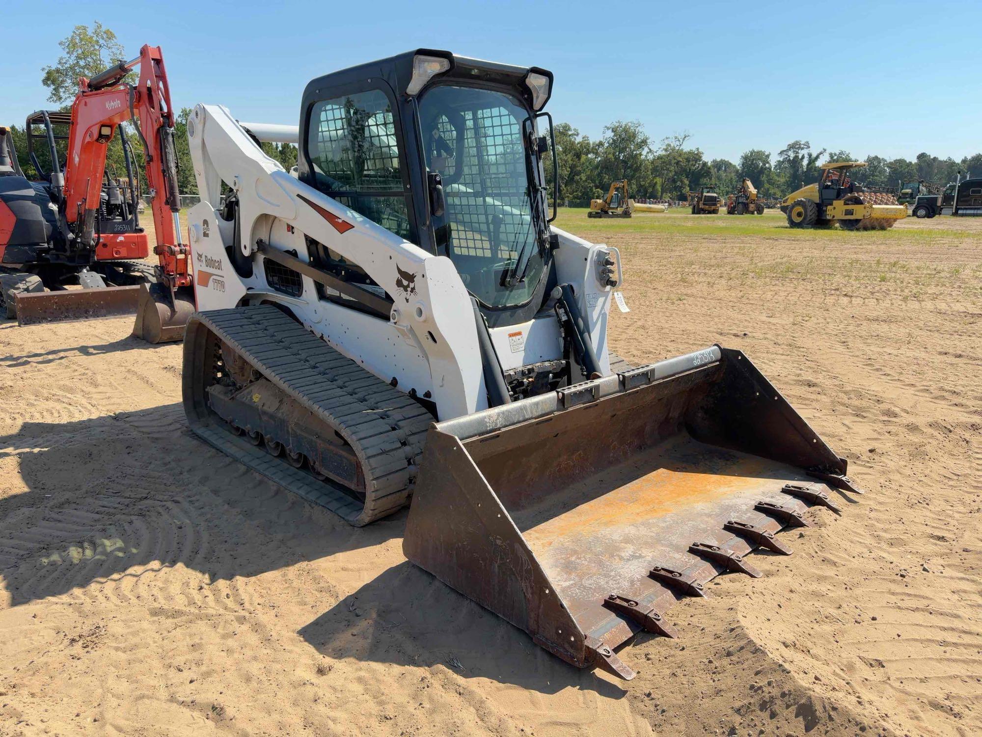 Bobcat T770