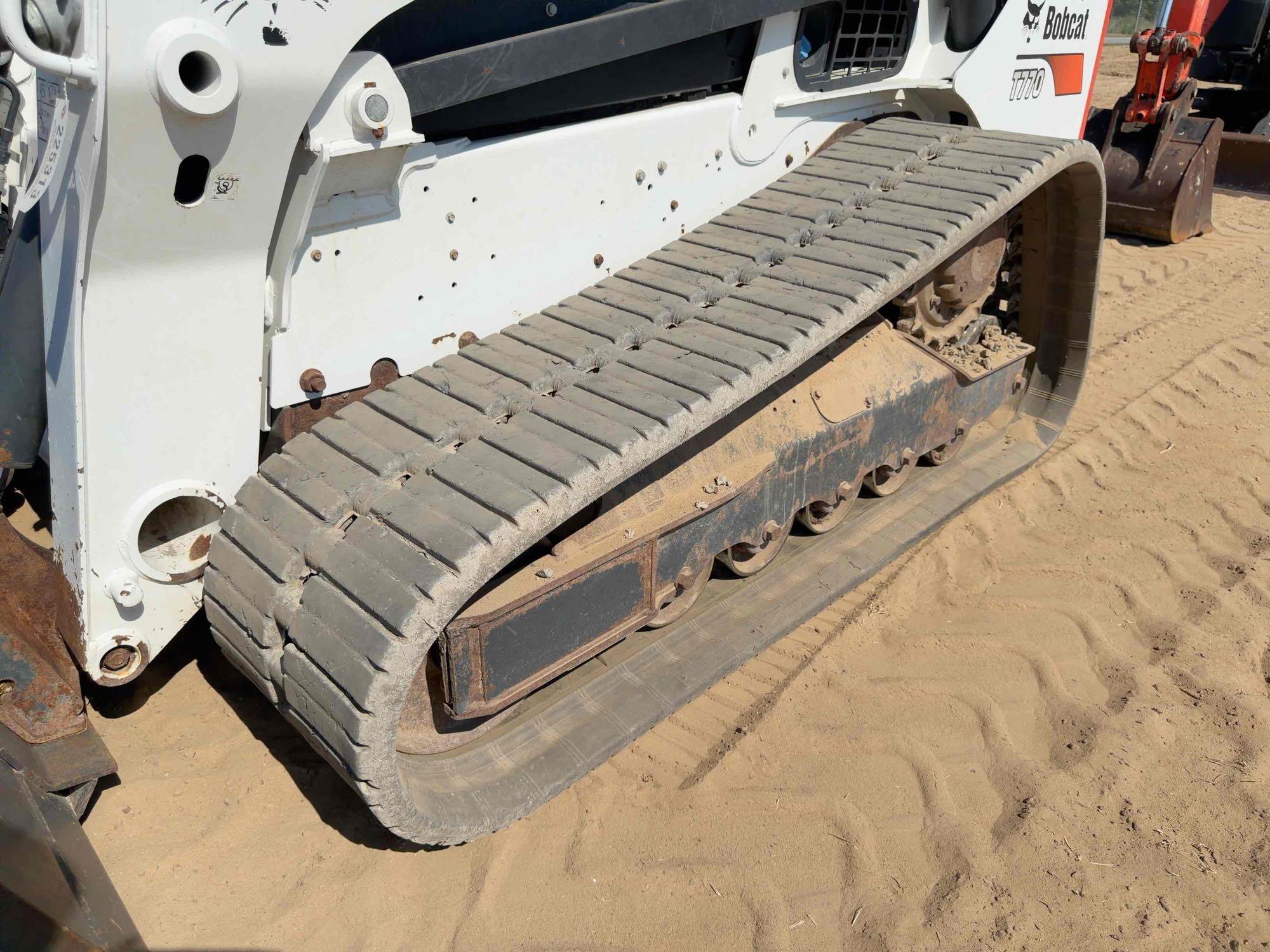 Bobcat T770