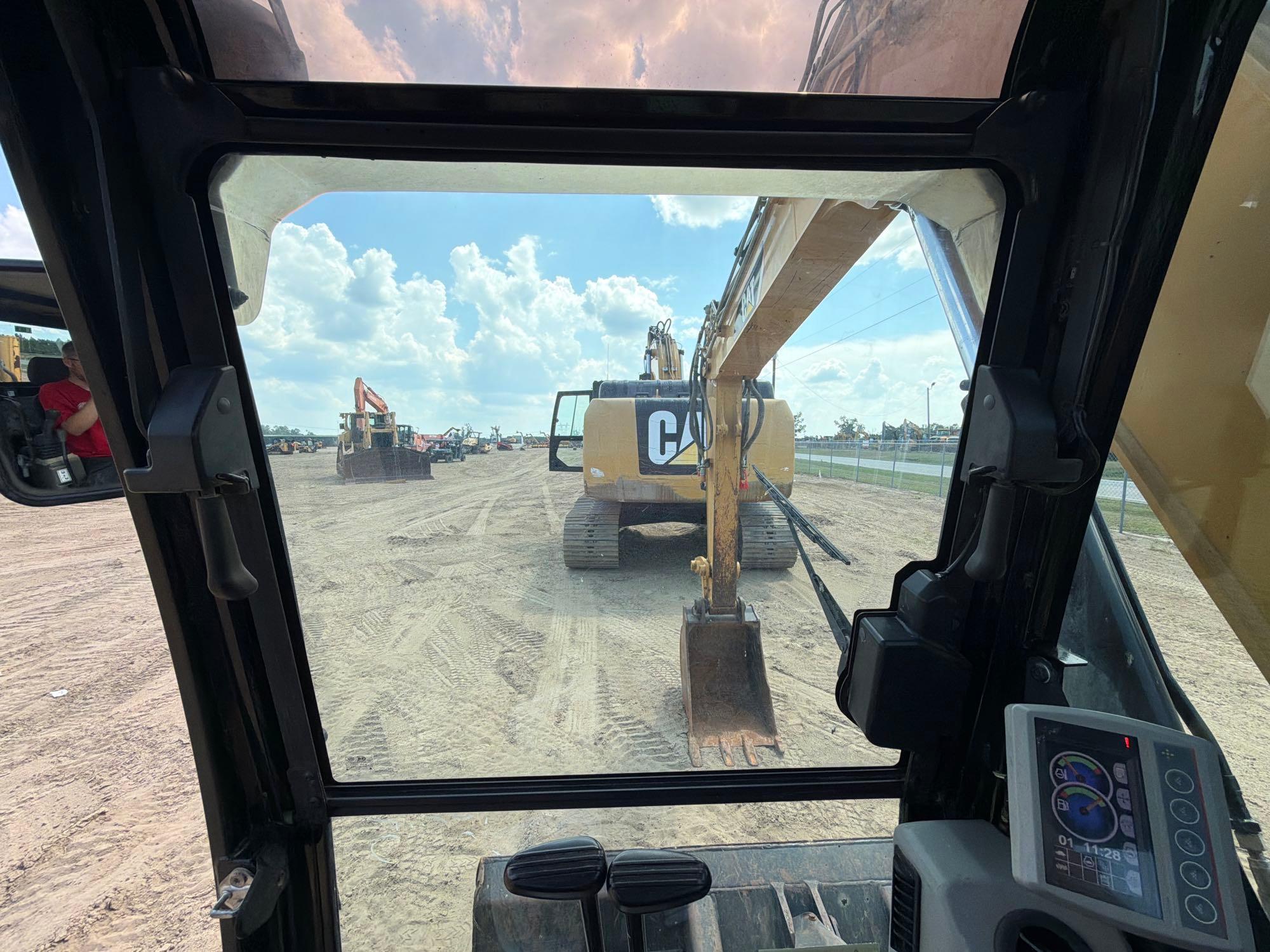 Caterpillar 307E2