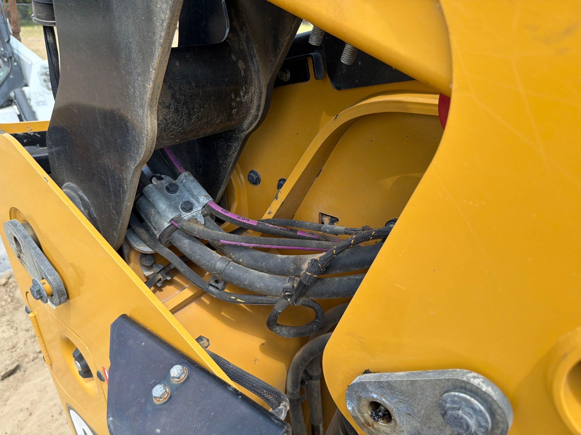 Caterpillar 255