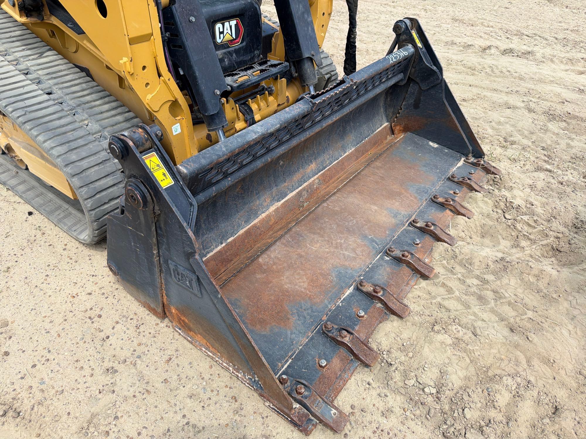 Caterpillar 255