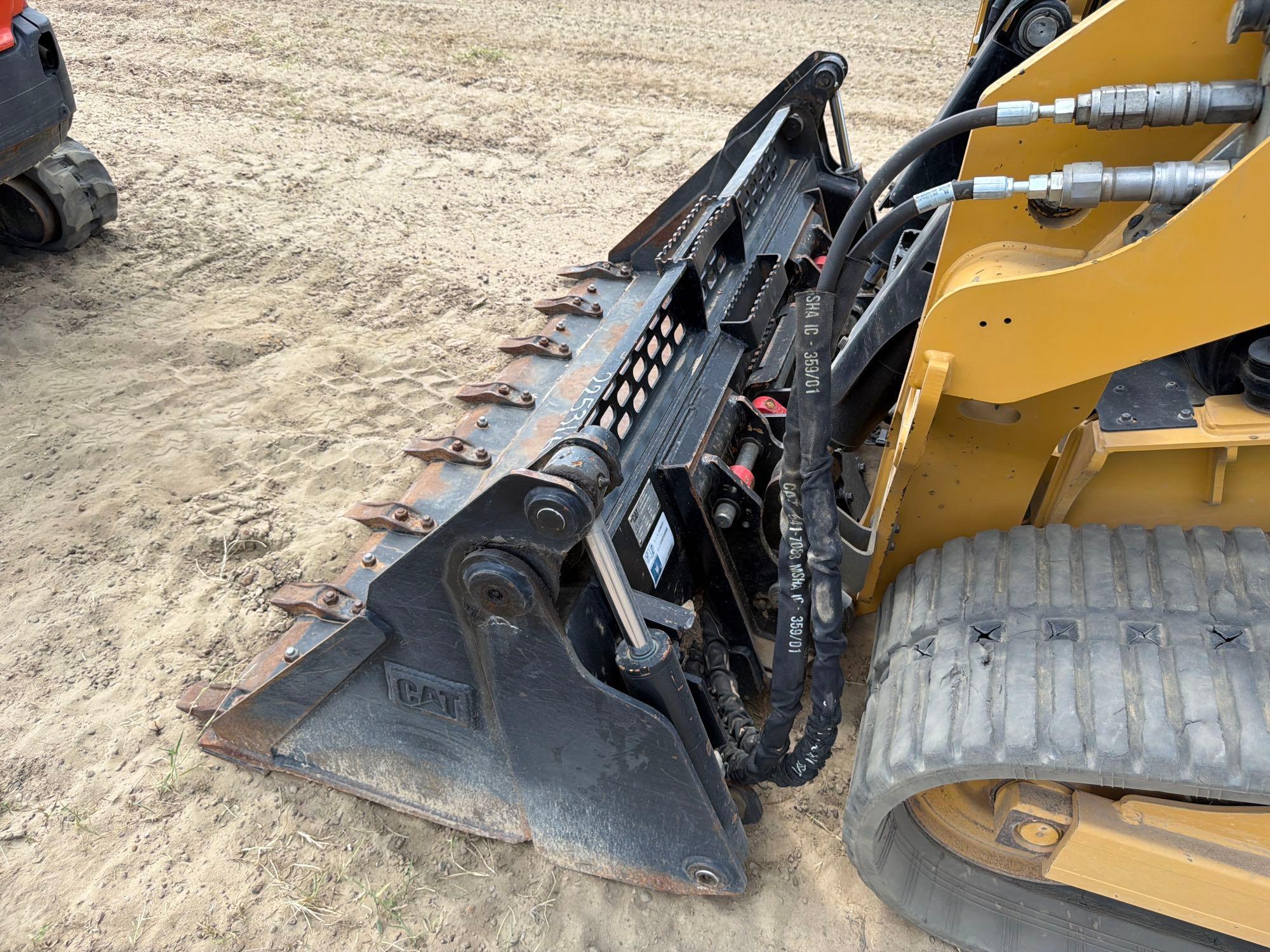 Caterpillar 255
