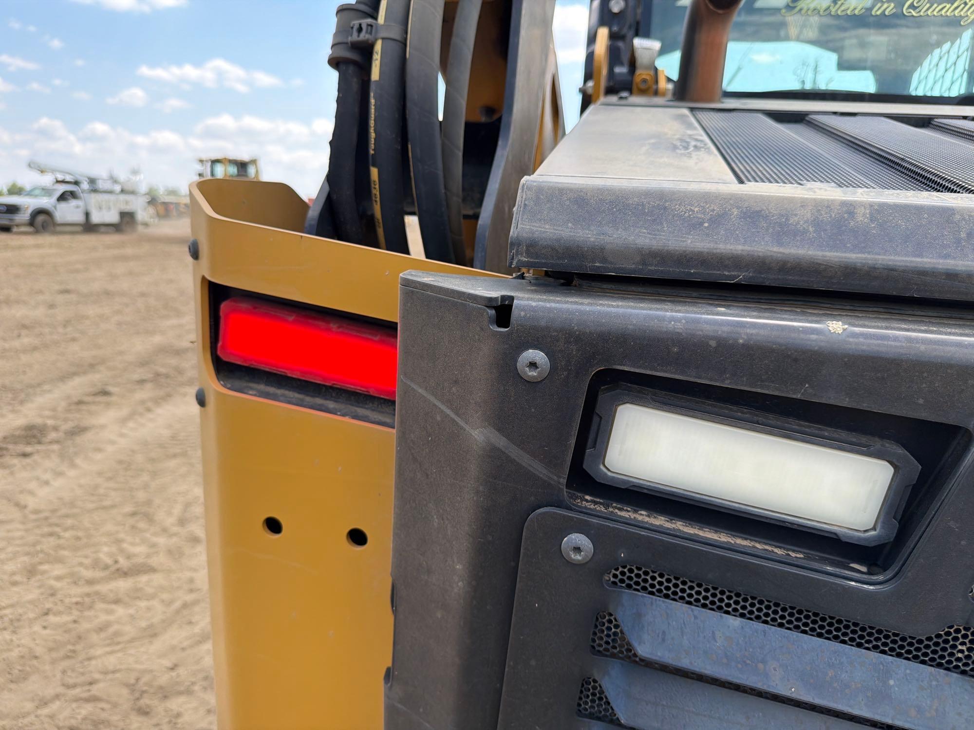 Caterpillar 255