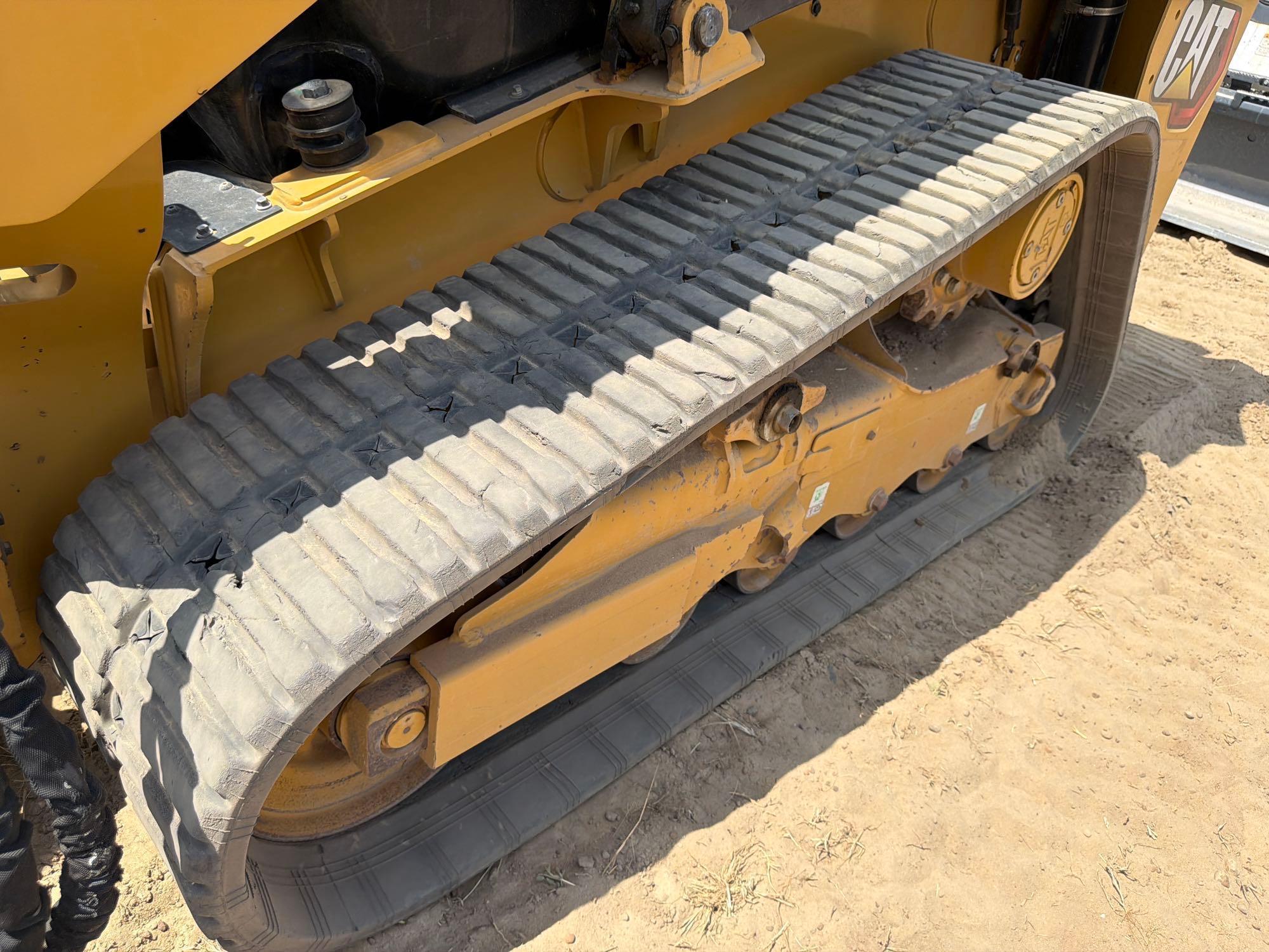Caterpillar 255