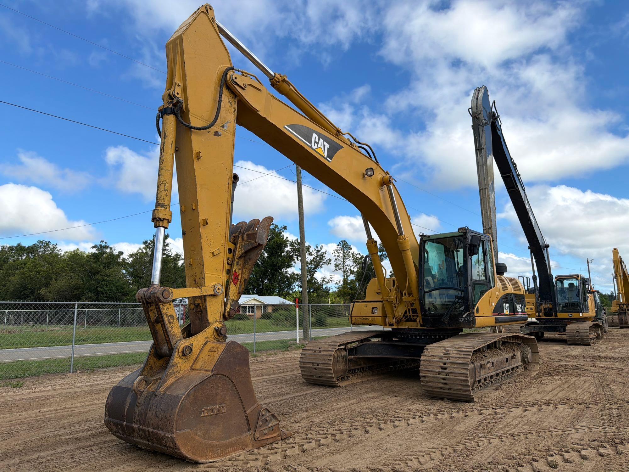 Caterpillar 325CL
