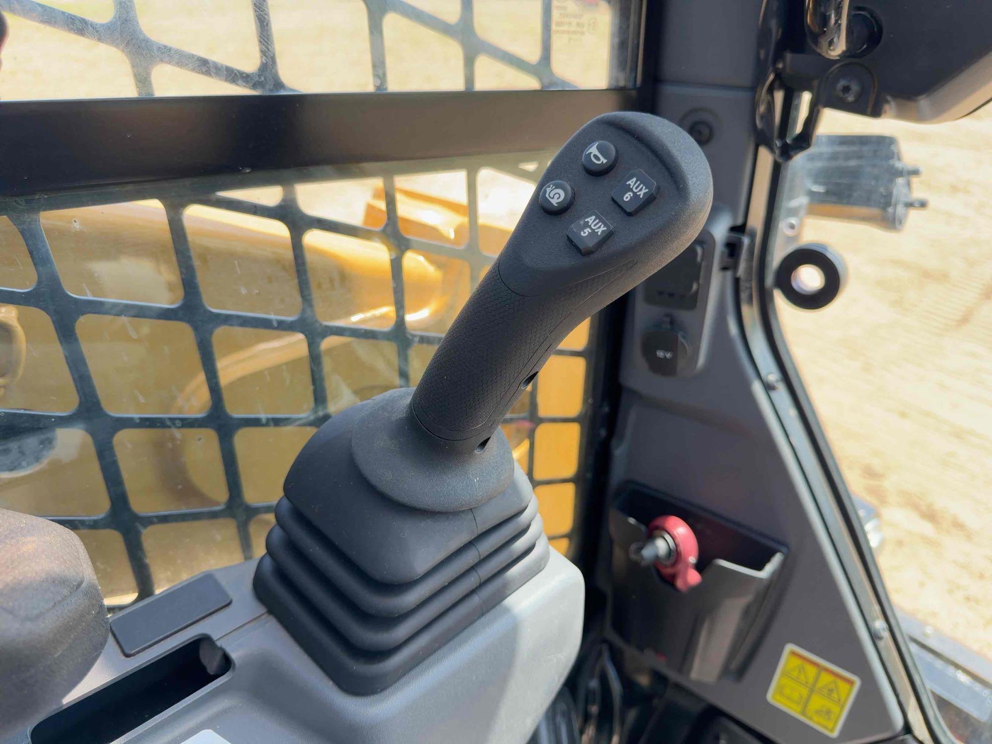 2025 Caterpillar 255