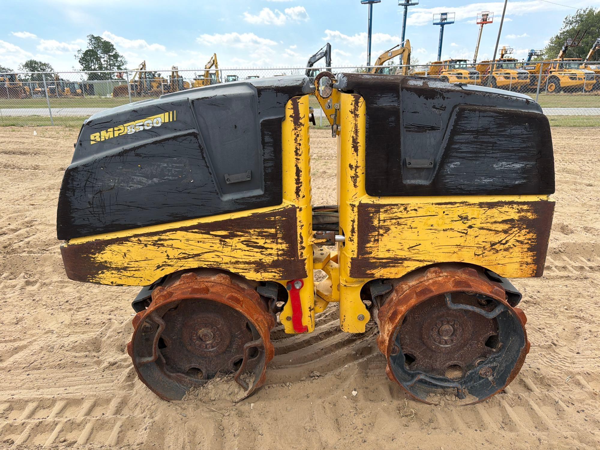 Photo of Bomag 8500
