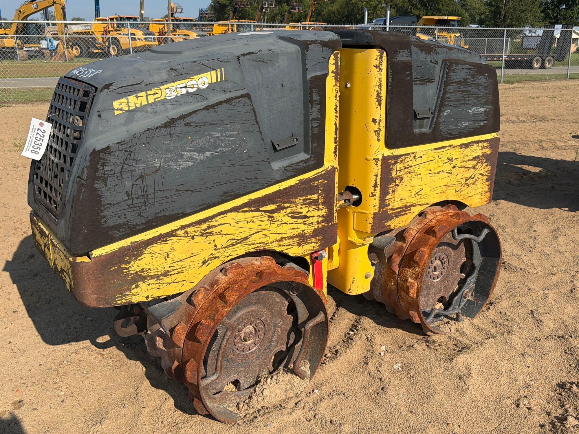 Bomag 8500