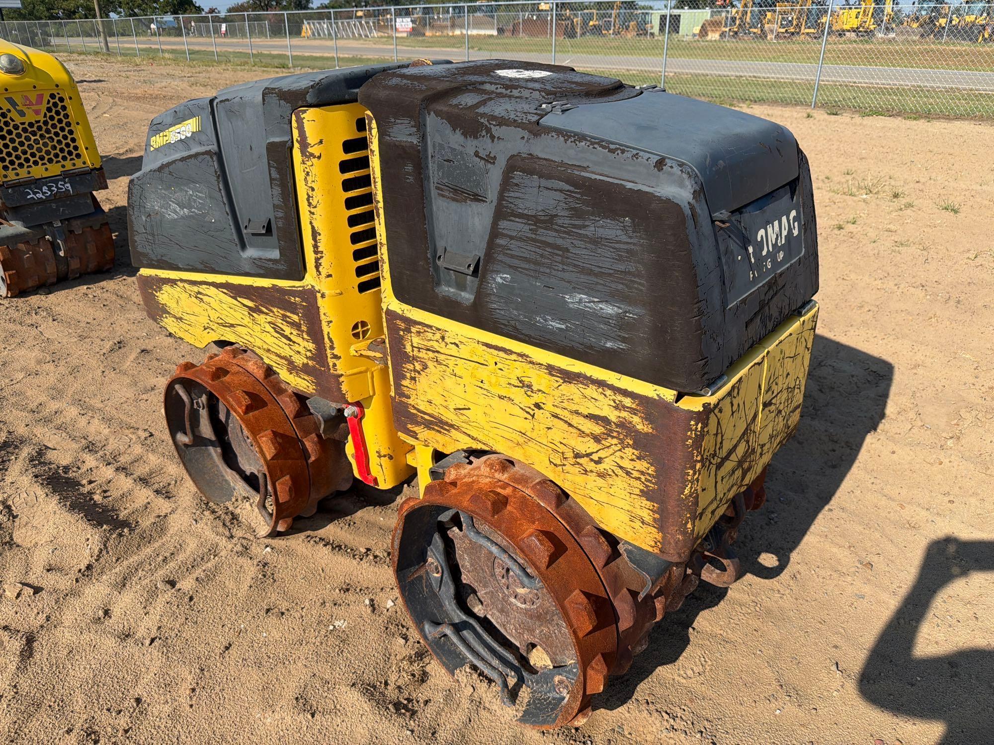 Bomag 8500