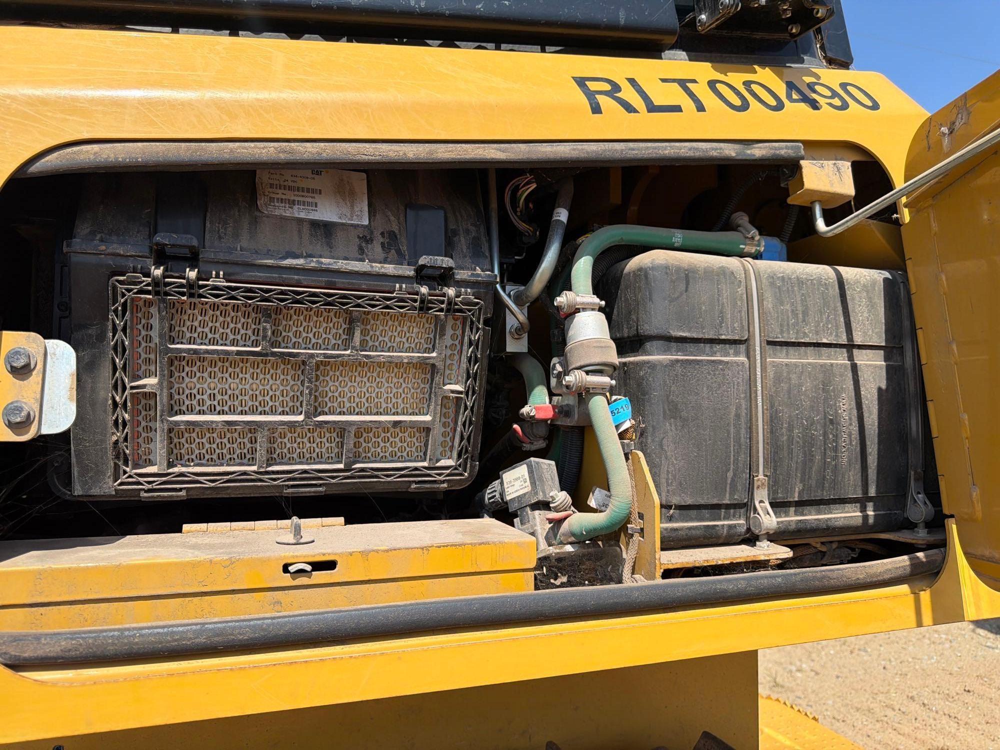 Caterpillar D4