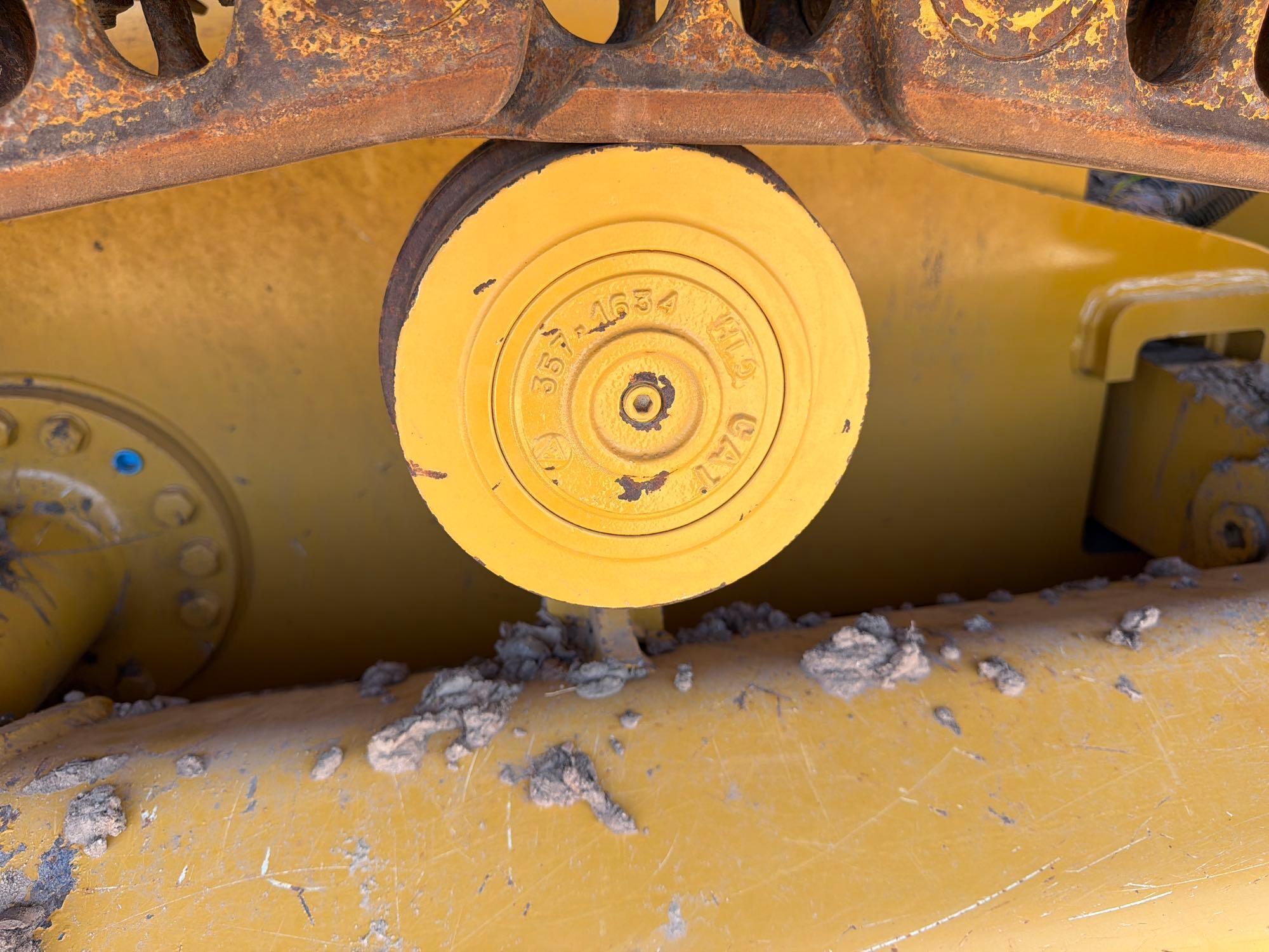 Caterpillar D4