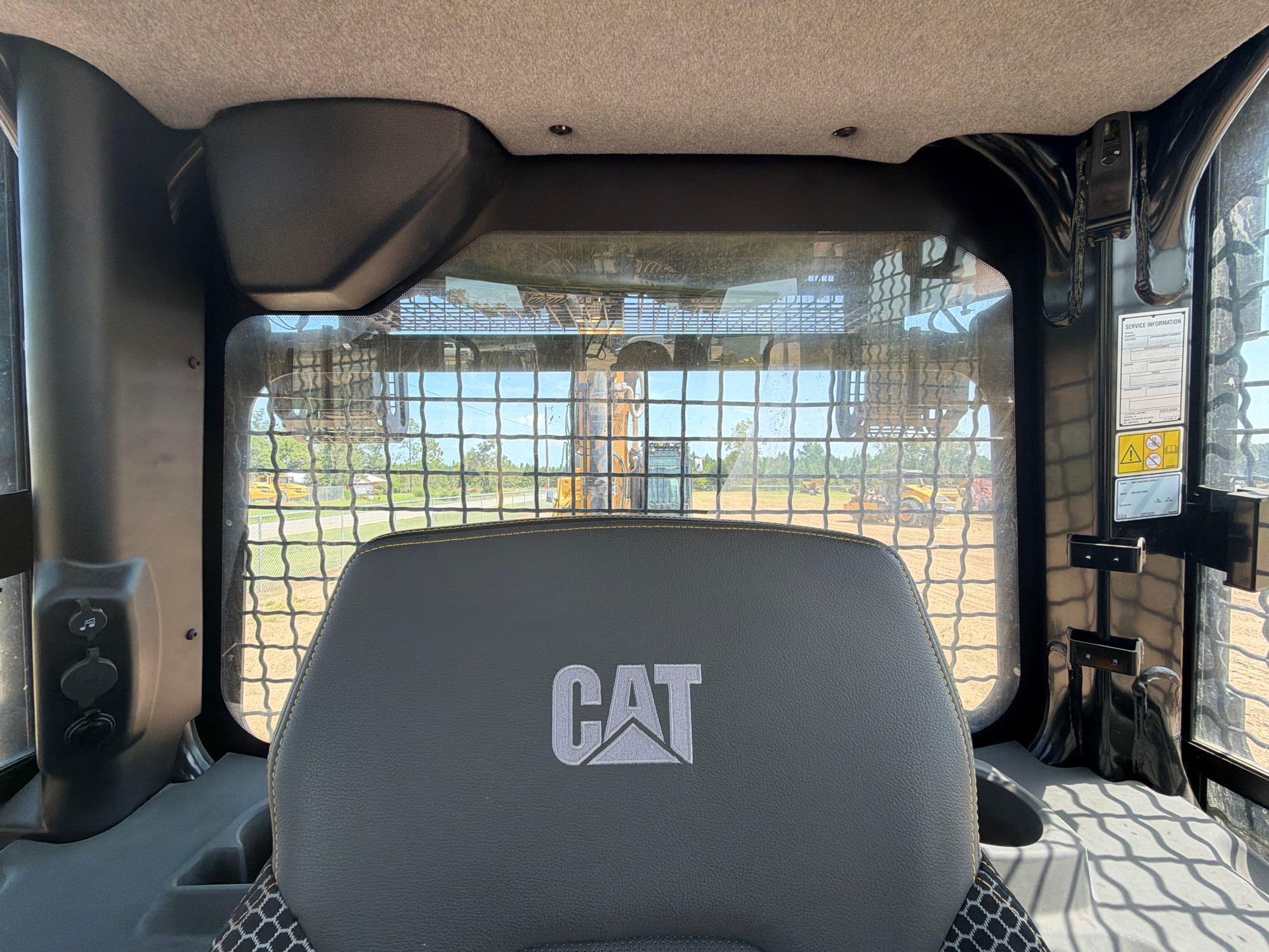 Caterpillar D4
