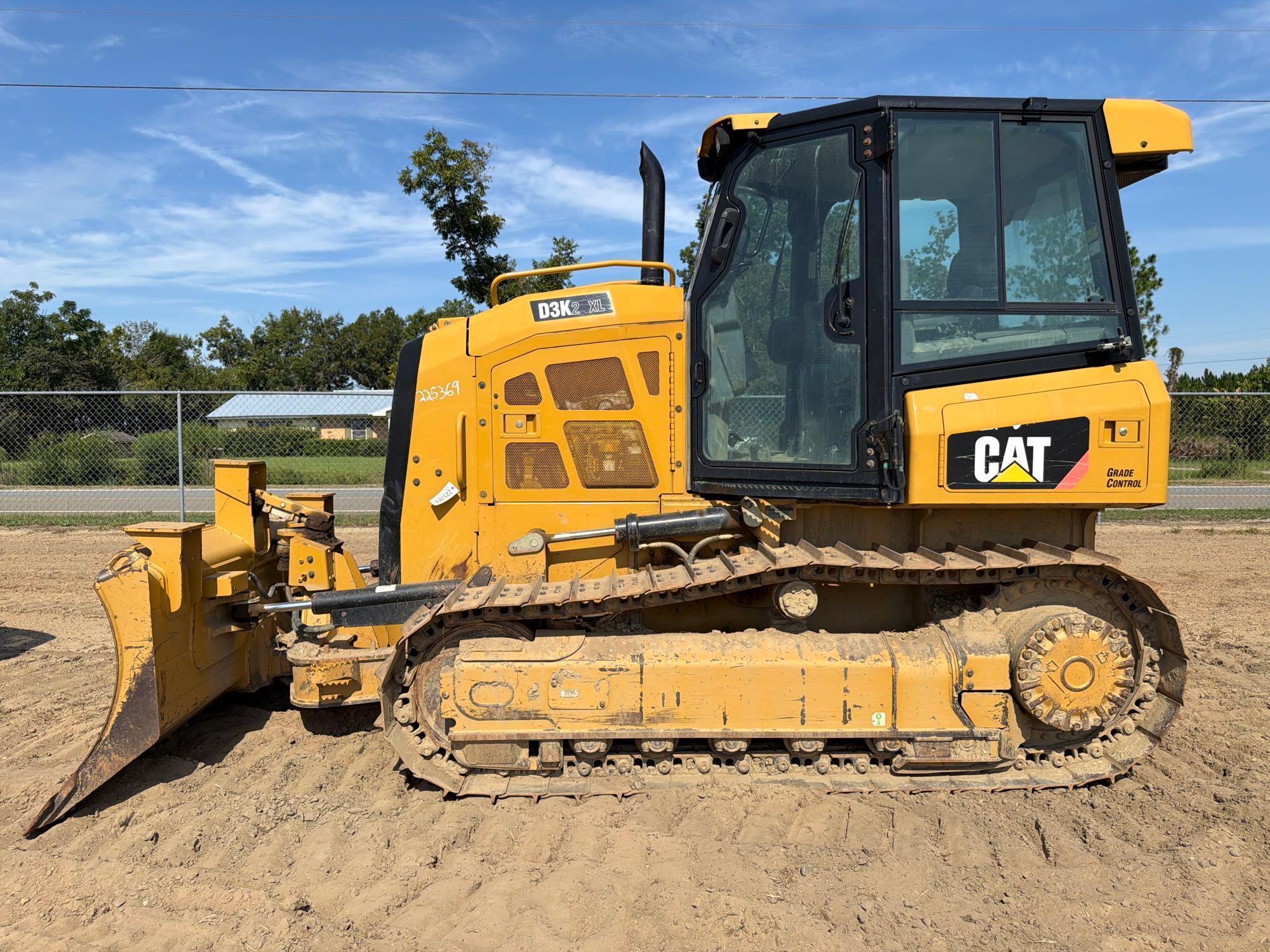 Photo of Caterpillar D3K2