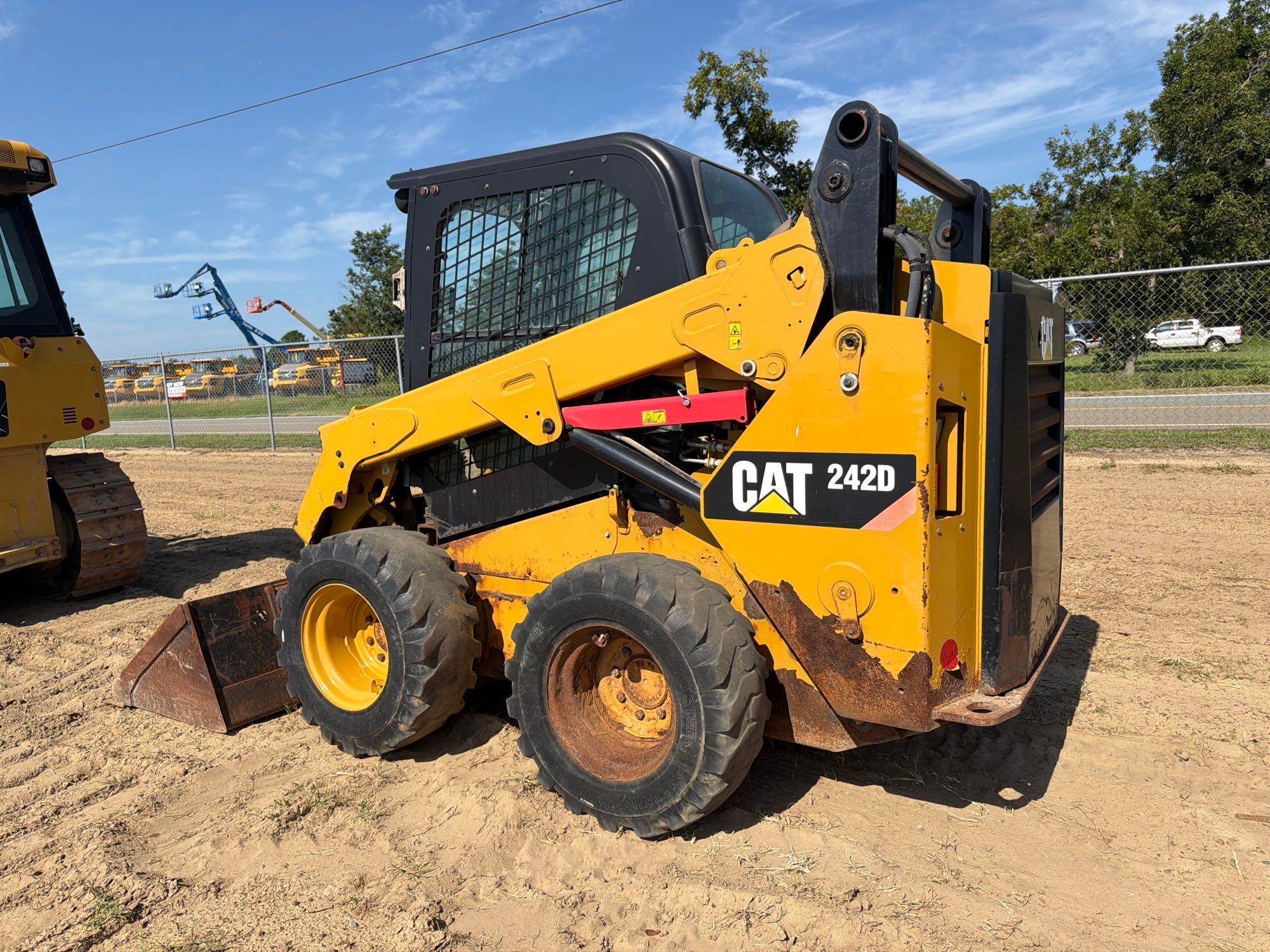 Caterpillar 242D