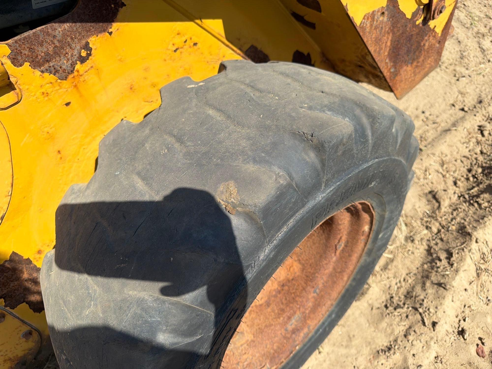 Caterpillar 242D