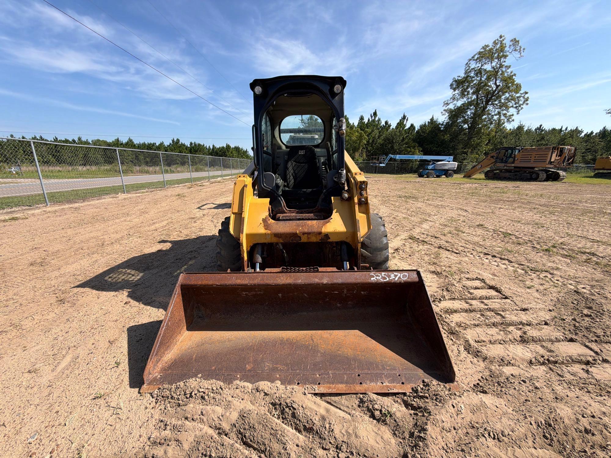 Caterpillar 242D