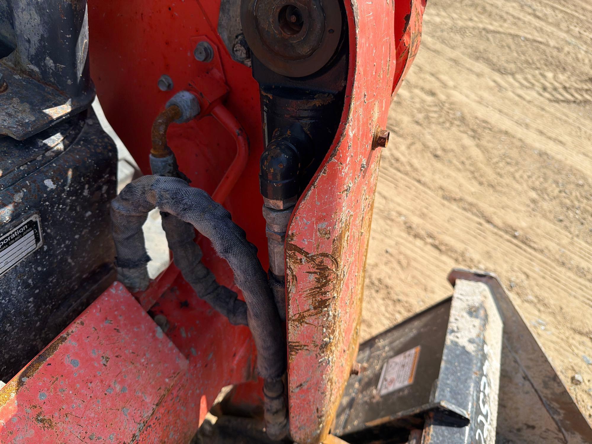 Kubota SVL75