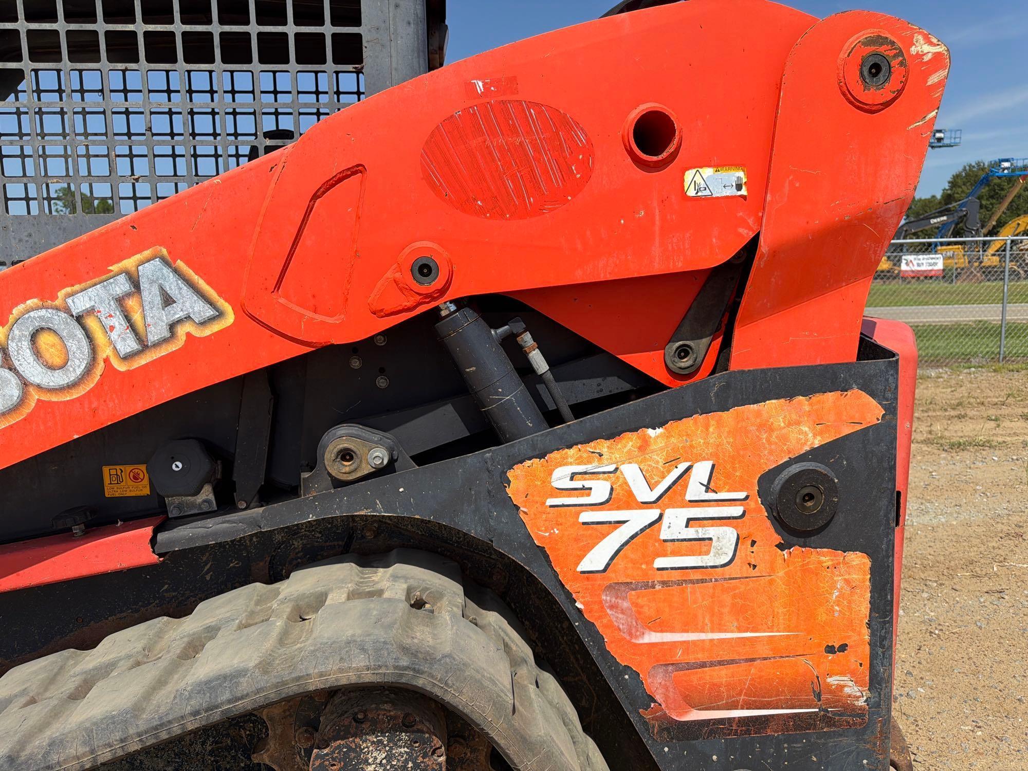 Kubota SVL75