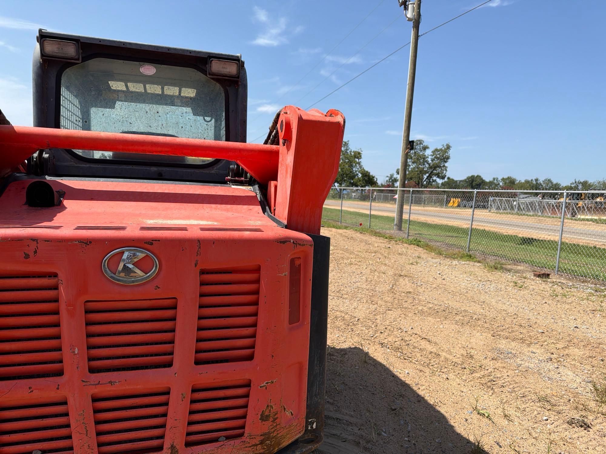 Kubota SVL75