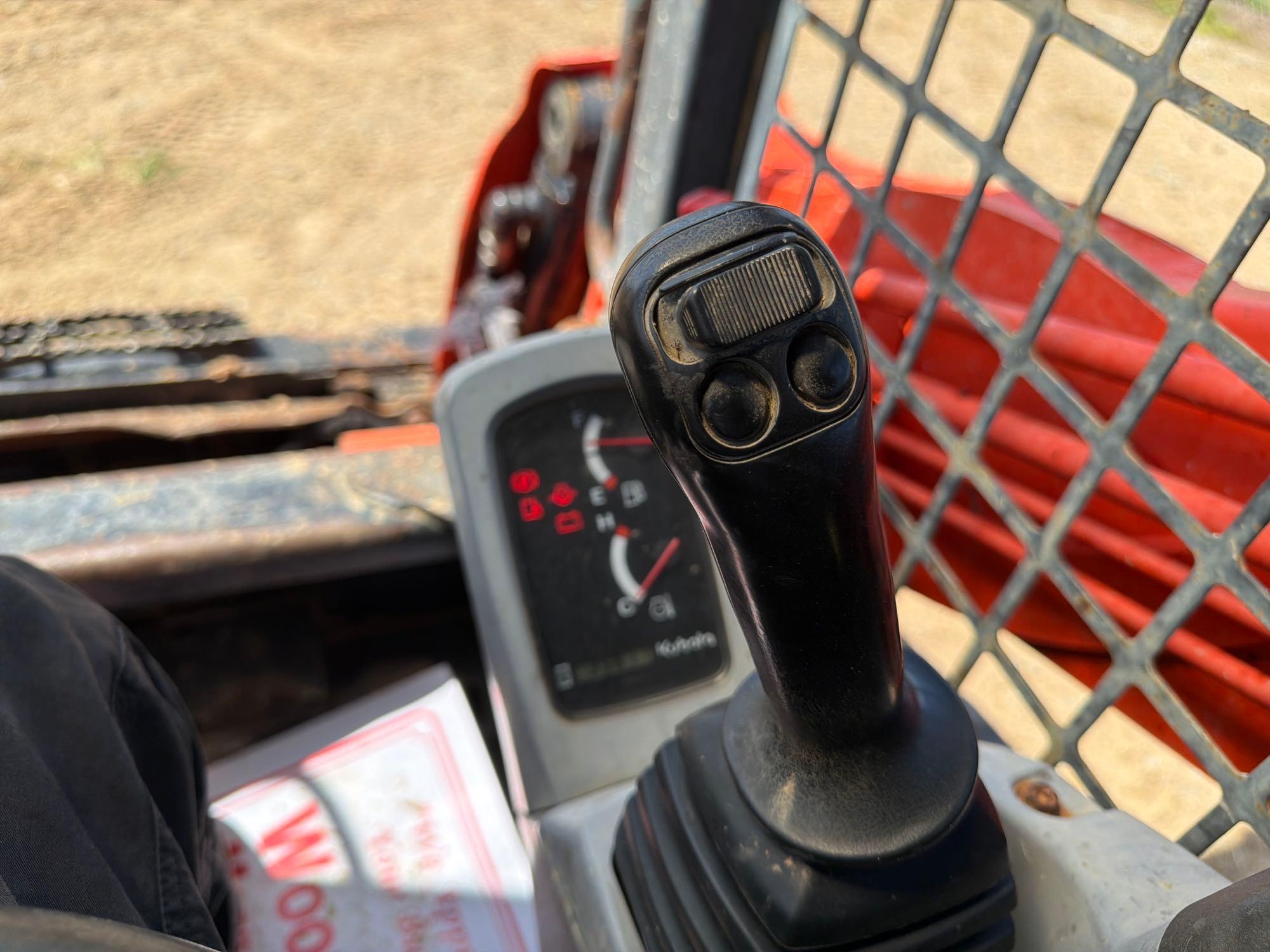 Kubota SVL75