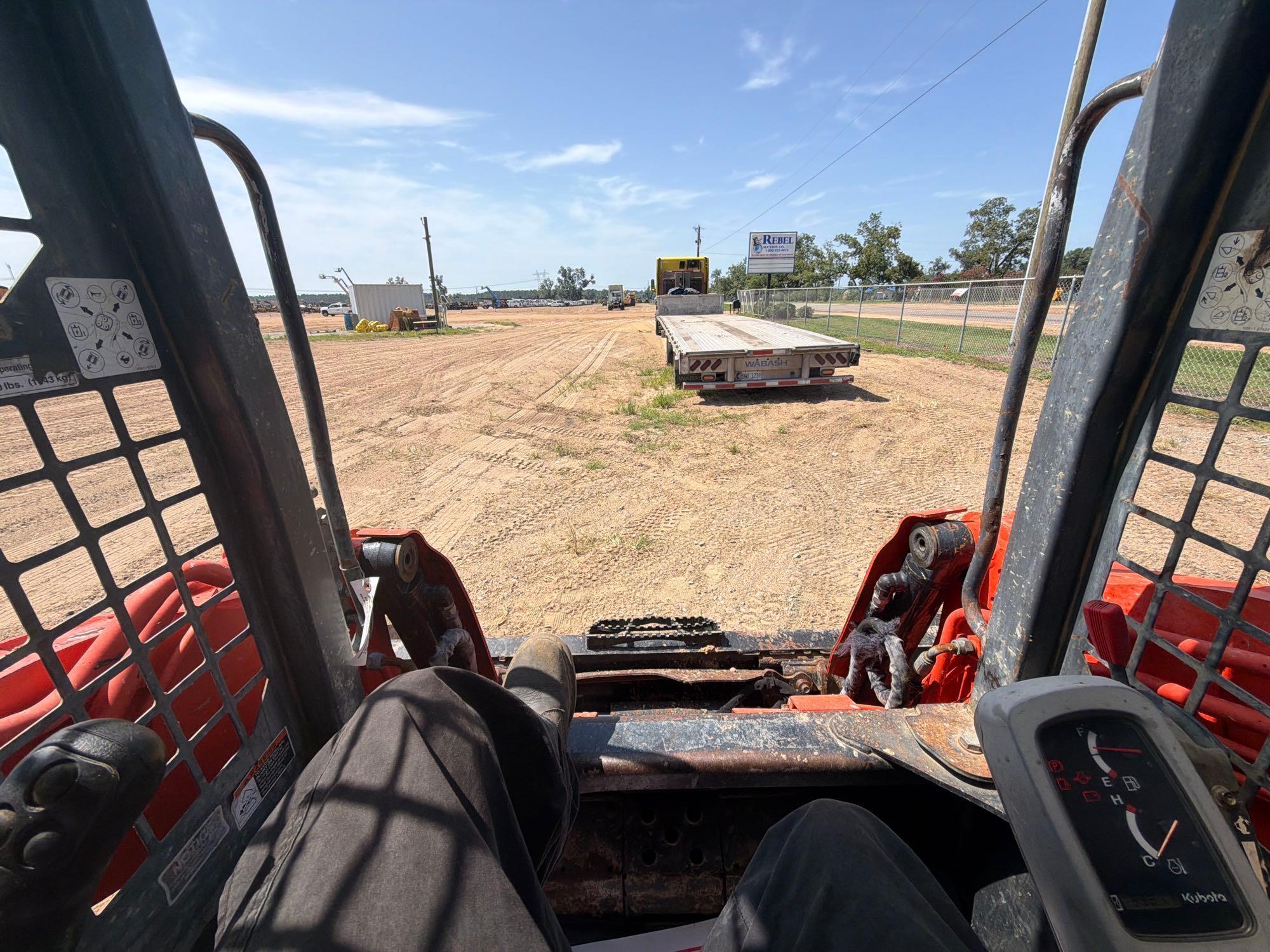 Kubota SVL75