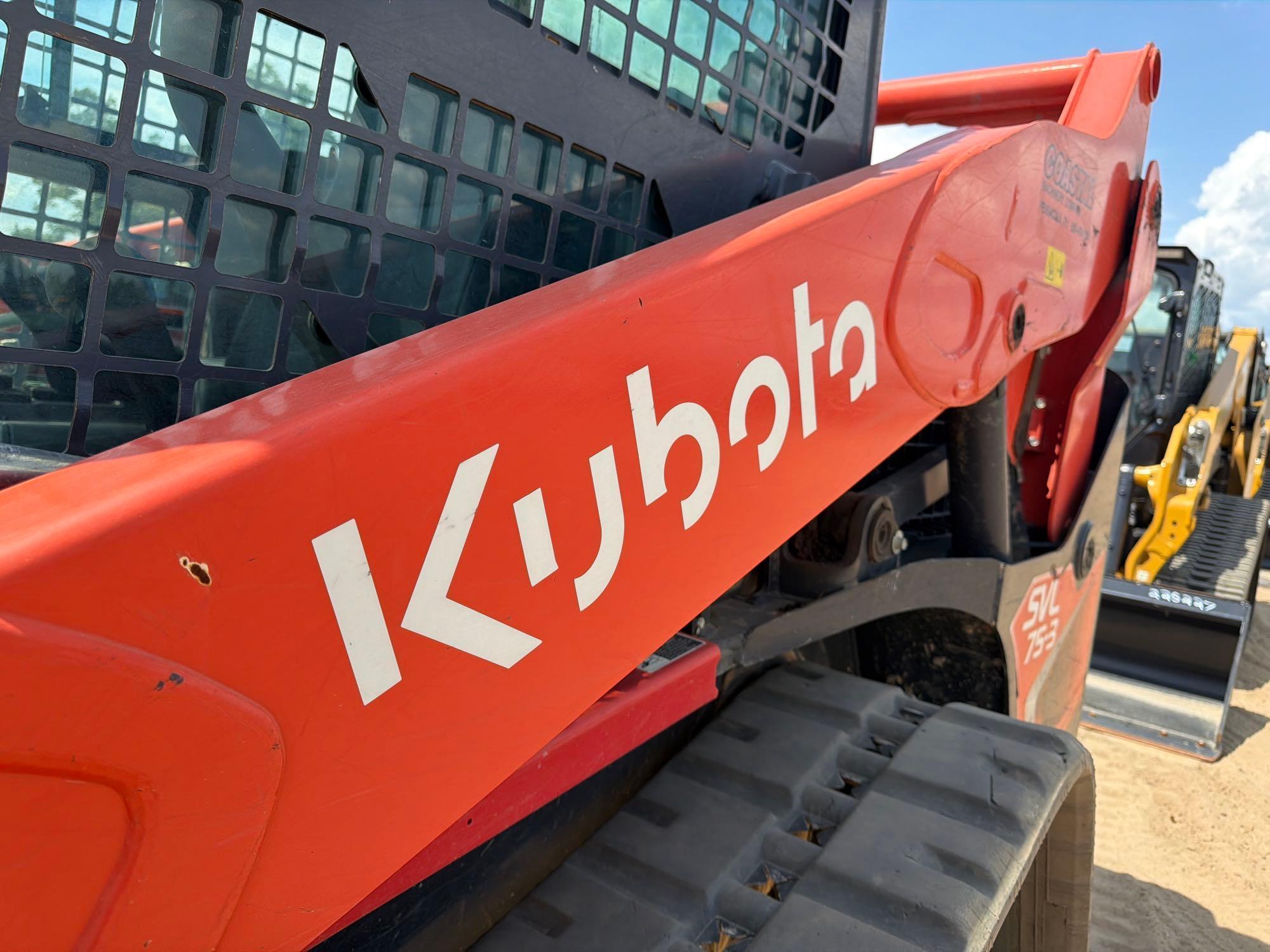 Kubota SVL75